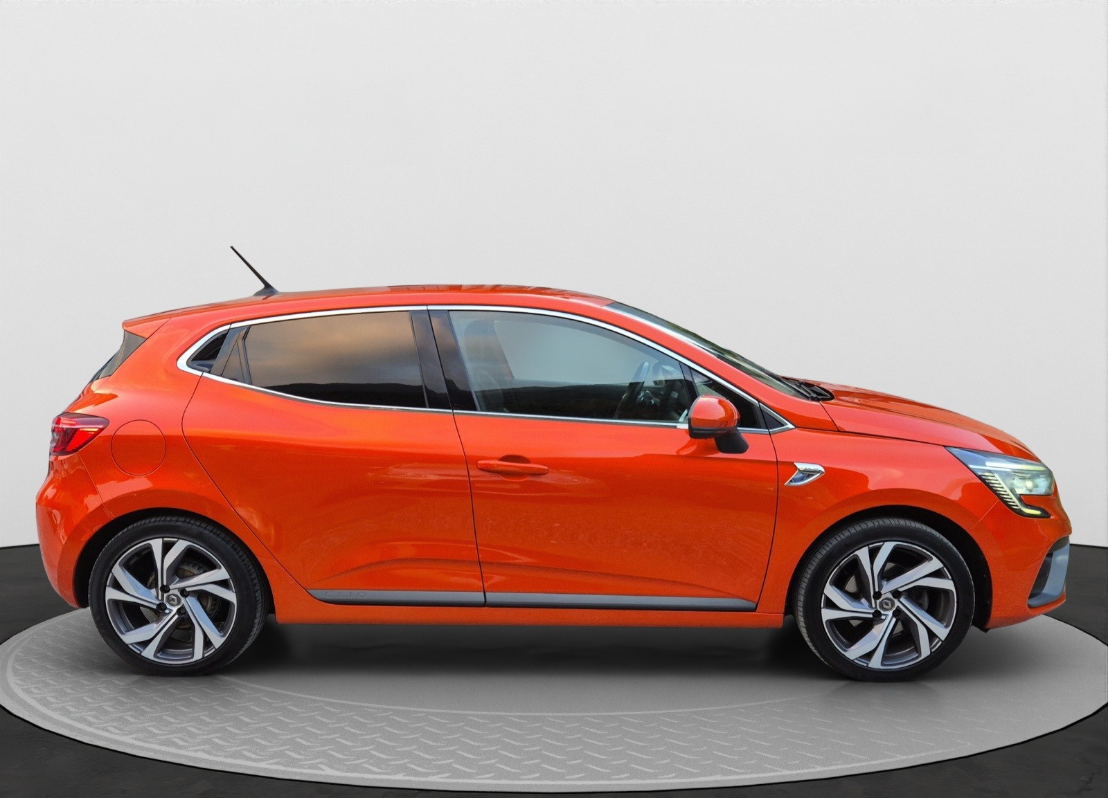 RENAULT Clio 1.3 R.S. Line EDC-image-3