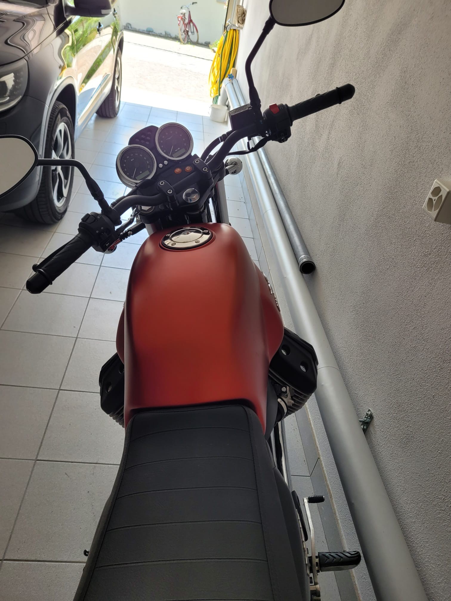 MOTO GUZZI V7 II Stone 750 A-image-3