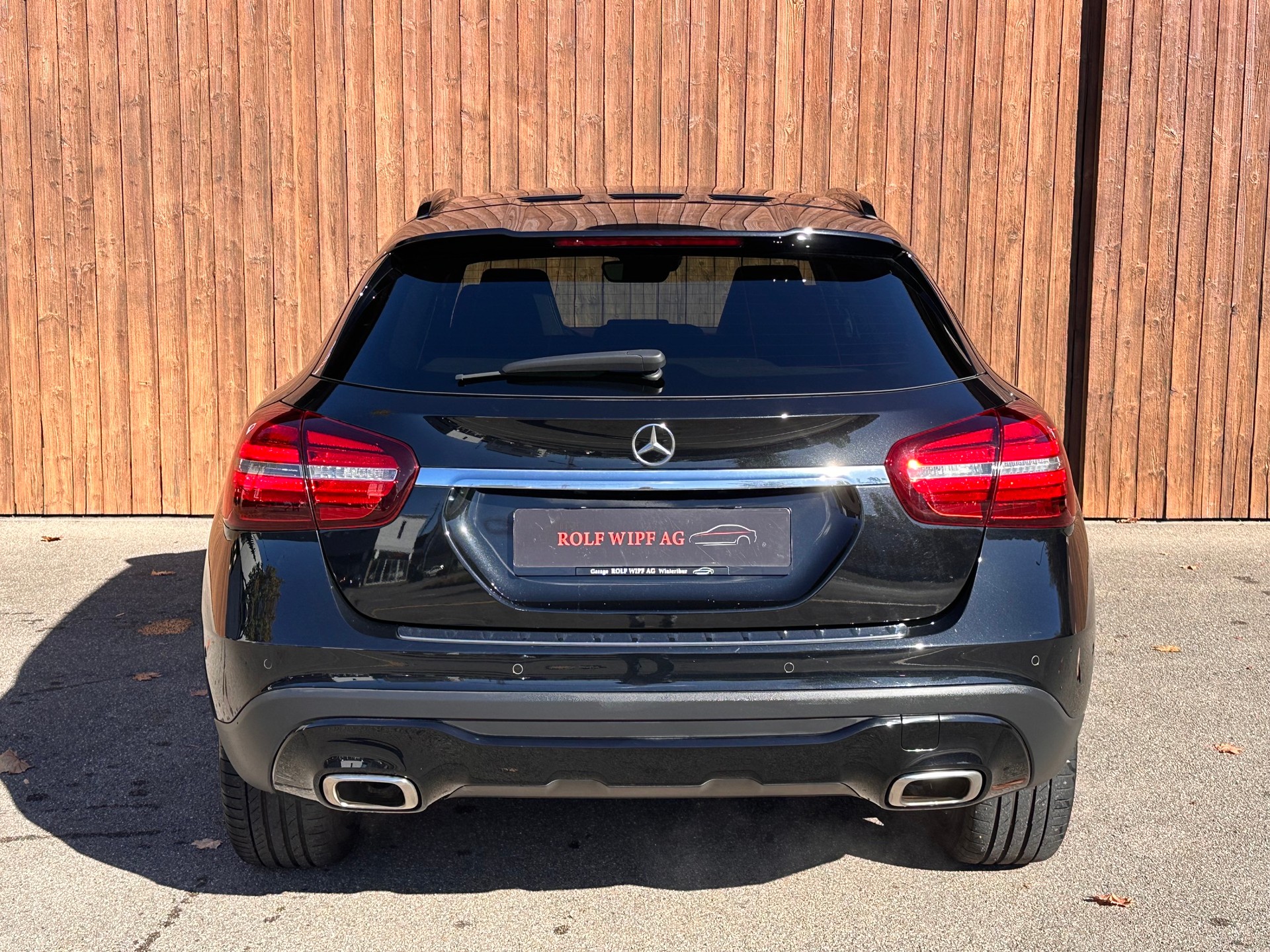 MERCEDES-BENZ GLA 200 Night Star 7G-DCT-image-5