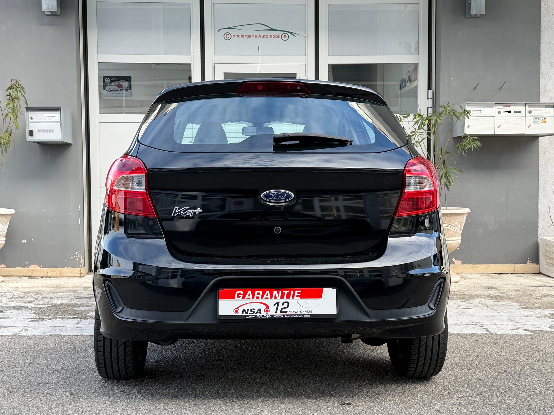 FORD KA+ 1.2 Ti-VCT Black Edition-image-5