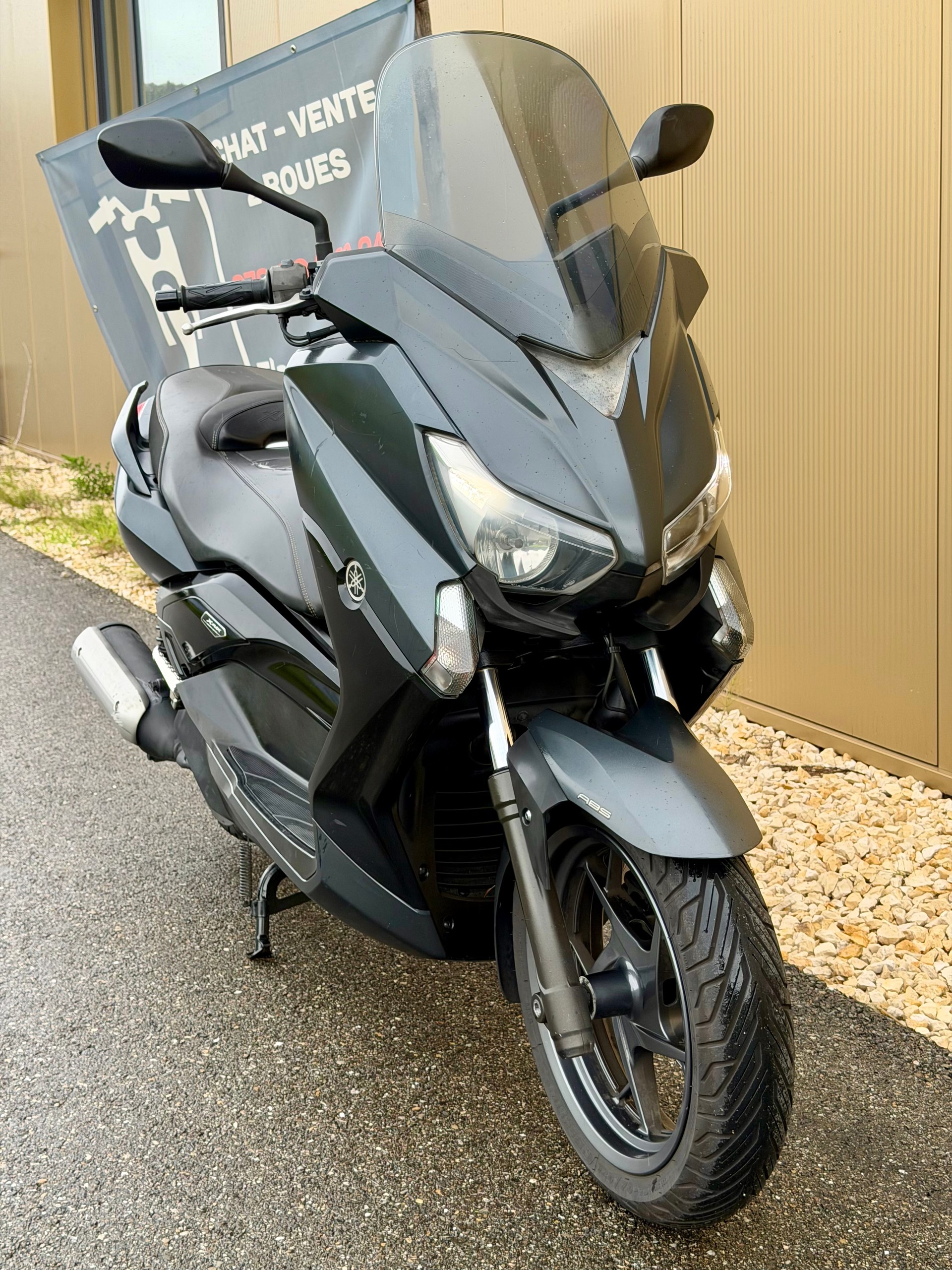 YAMAHA X-Max YP 250 R Iron Max ABS-image-0