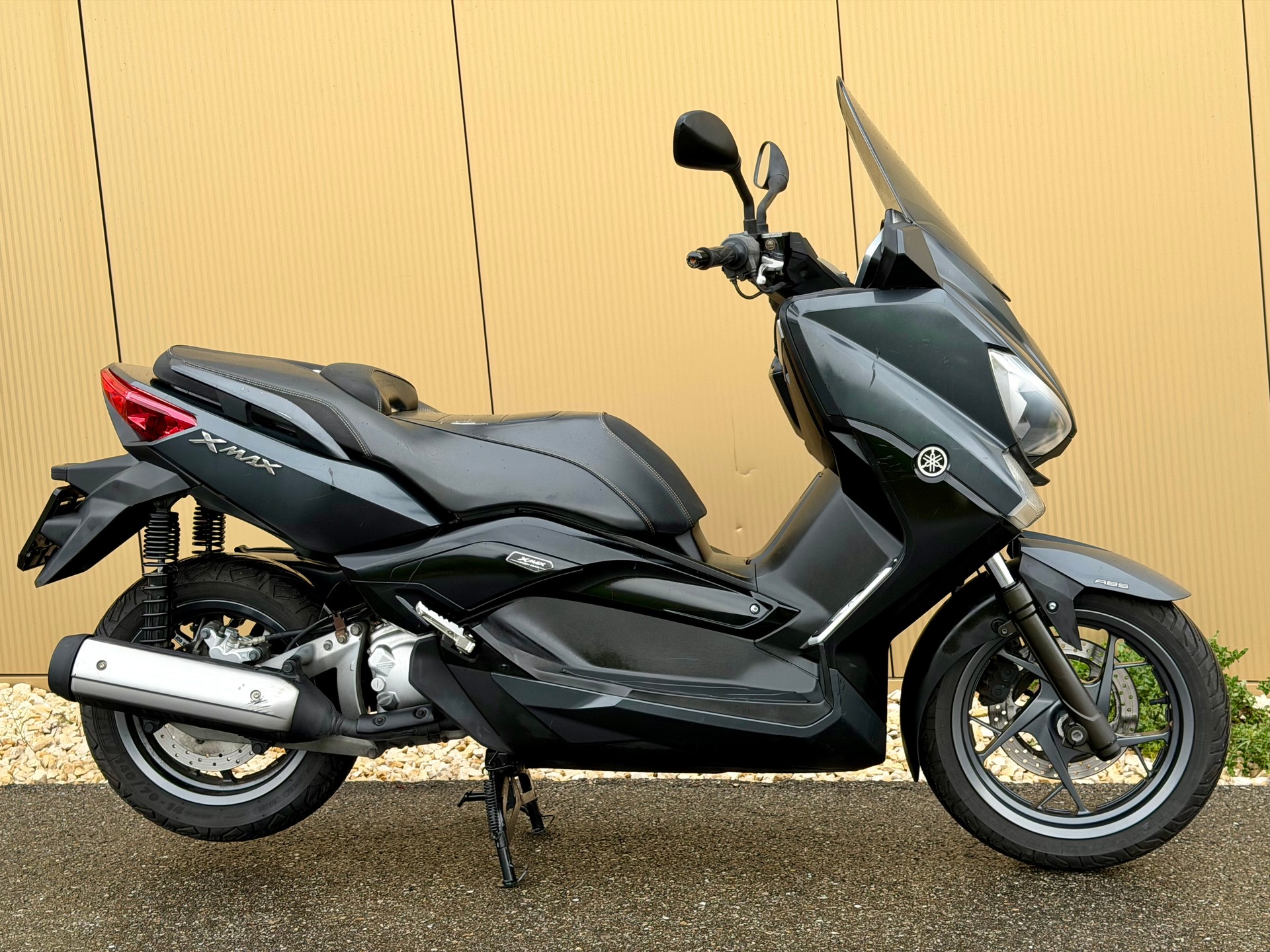 YAMAHA X-Max YP 250 R Iron Max ABS-image-3