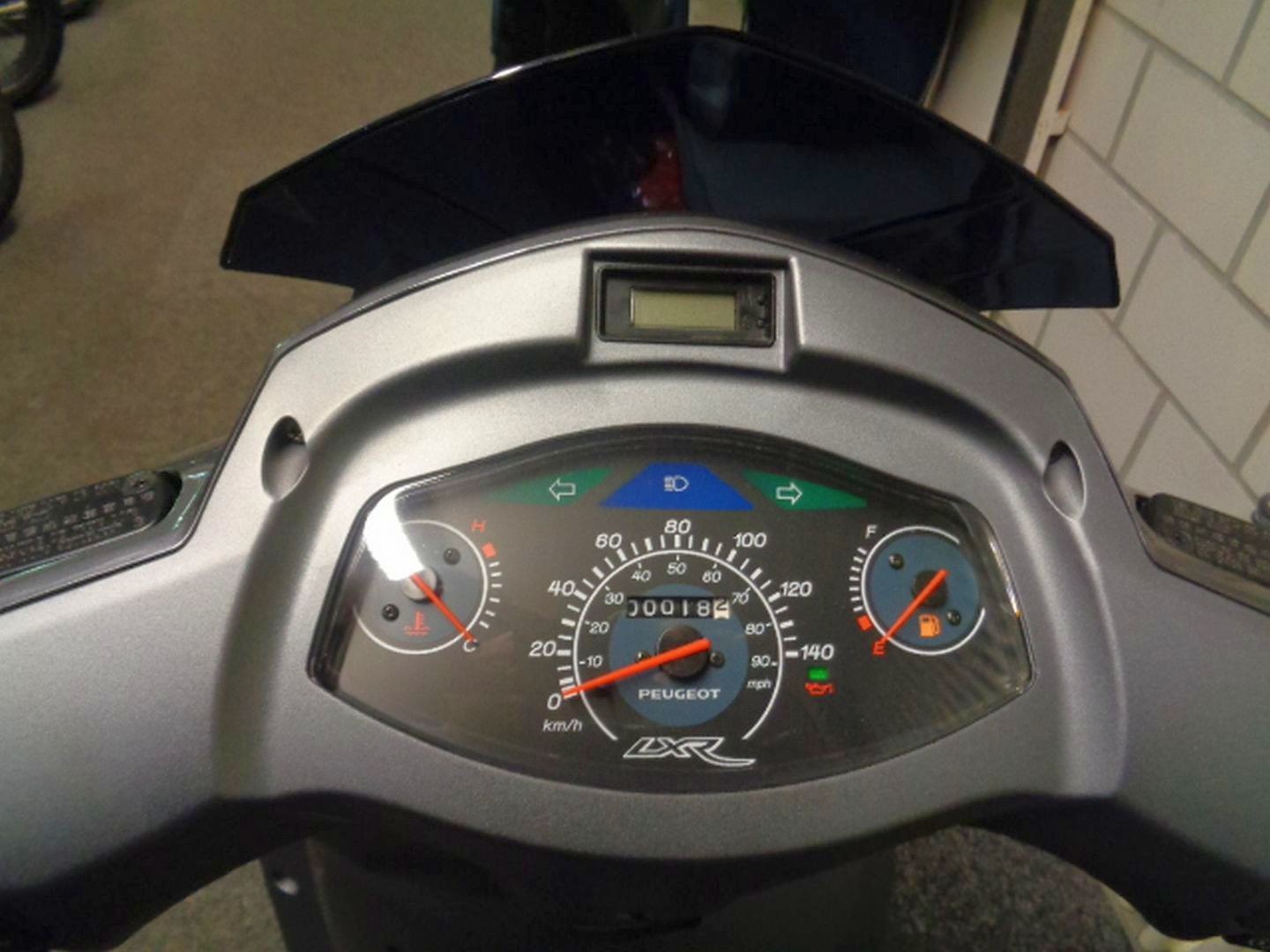 PEUGEOT LXR 125-image-5