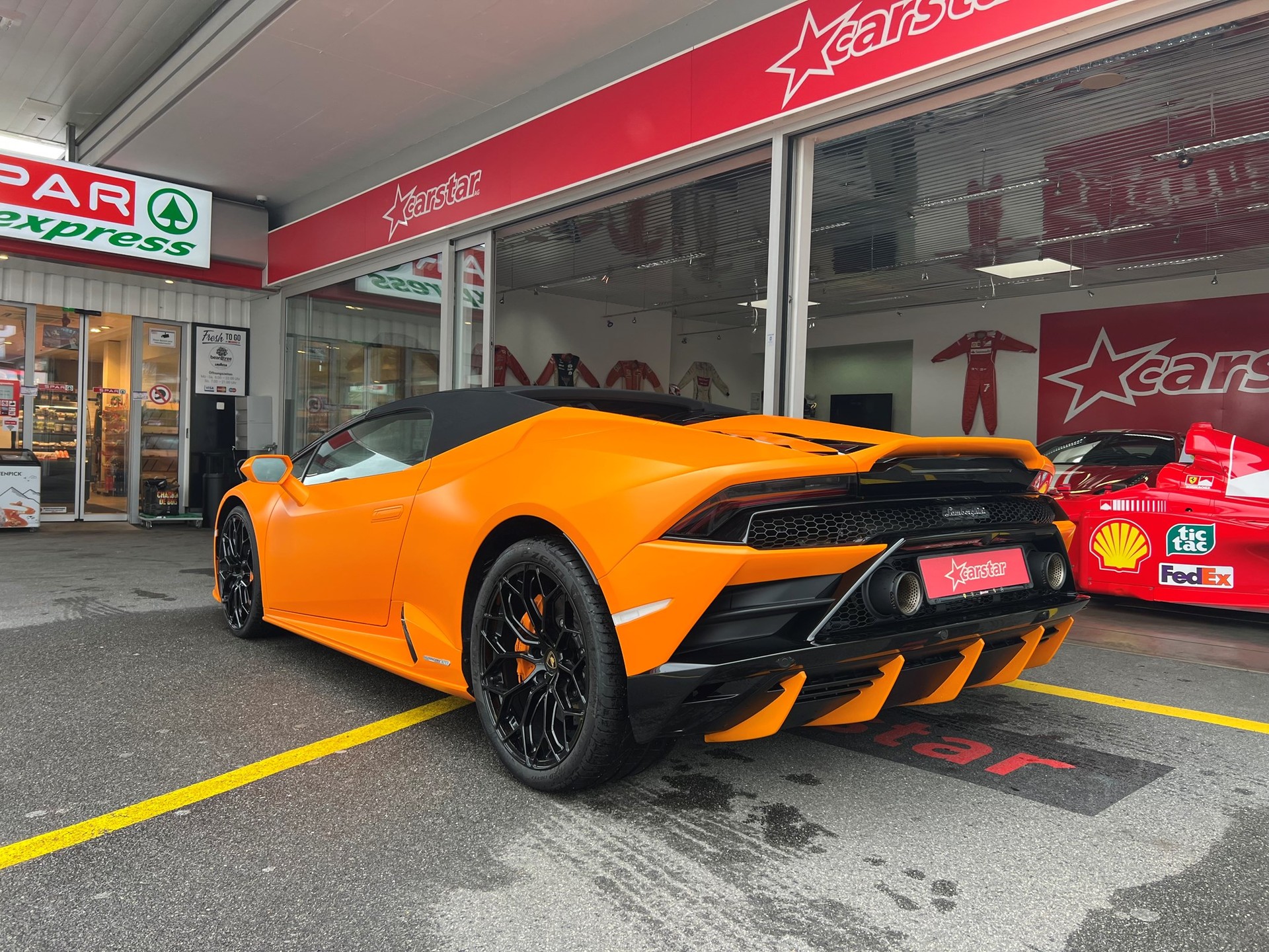 LAMBORGHINI Huracan EVO Spyder DCT RWD-showroom-element-3