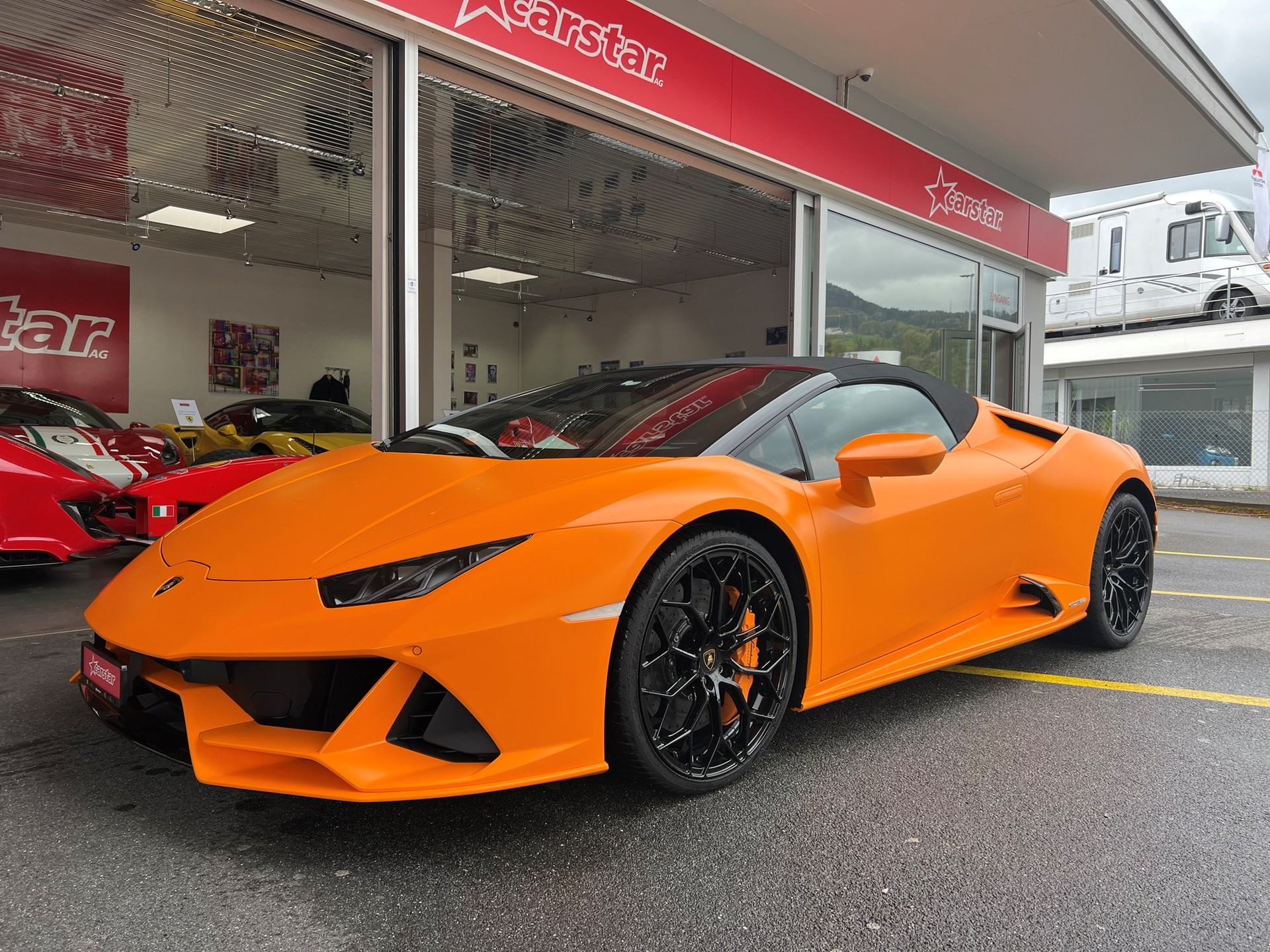 LAMBORGHINI Huracan EVO Spyder DCT RWD-showroom-element-2