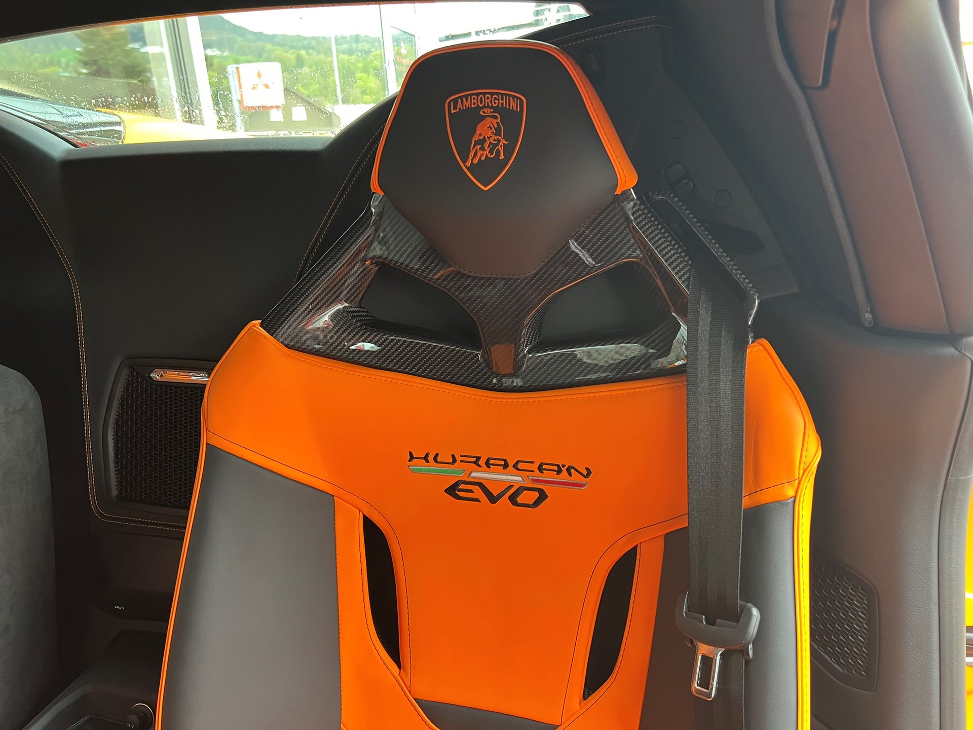 LAMBORGHINI Huracan EVO Spyder DCT RWD-image-5