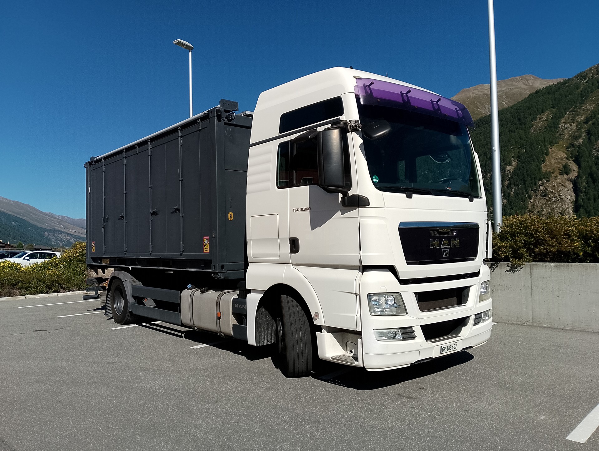 MAN TGX 18.360-Weatherheaven