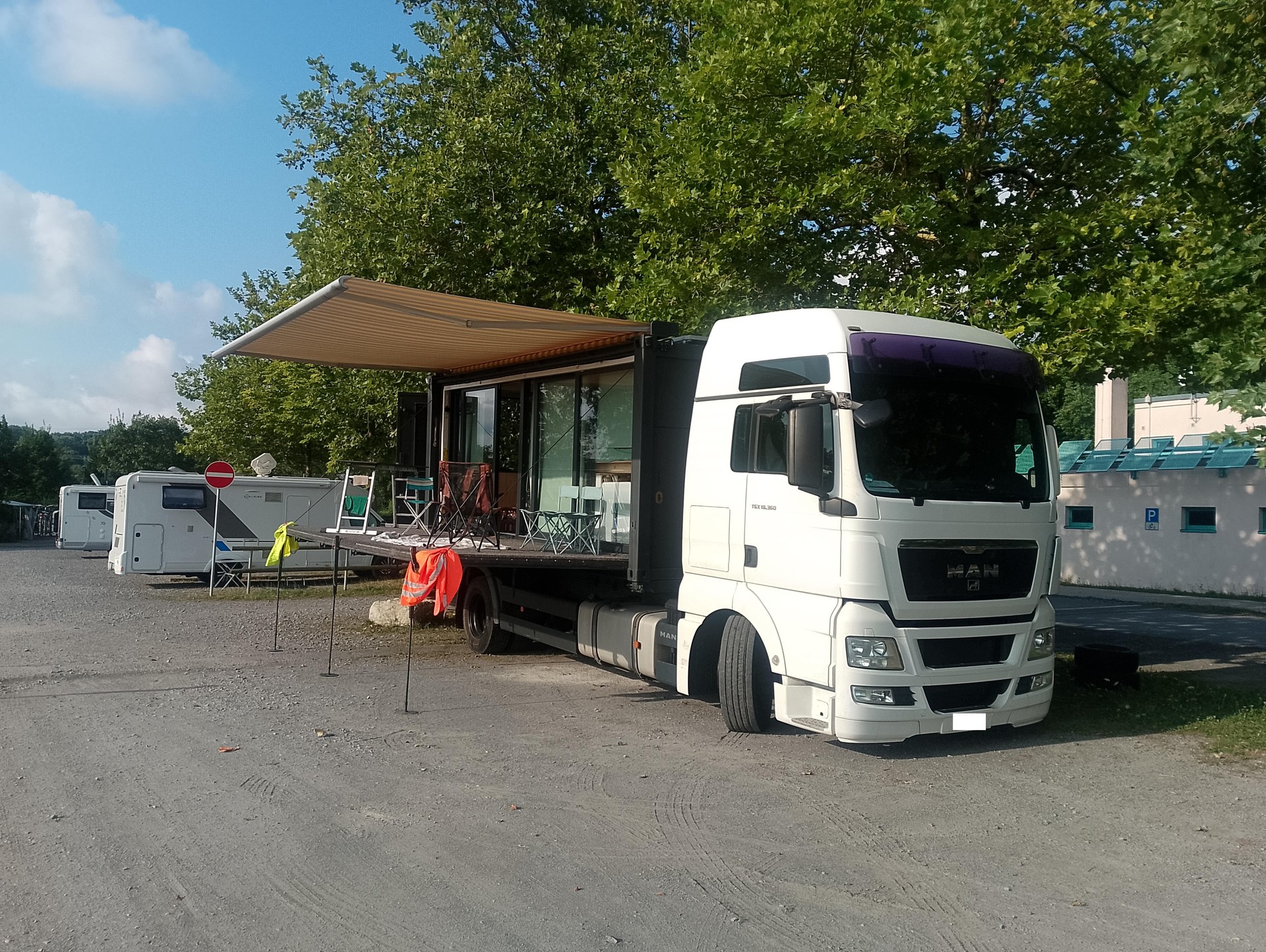 MAN TGX 18.360-Weatherheaven-image-6