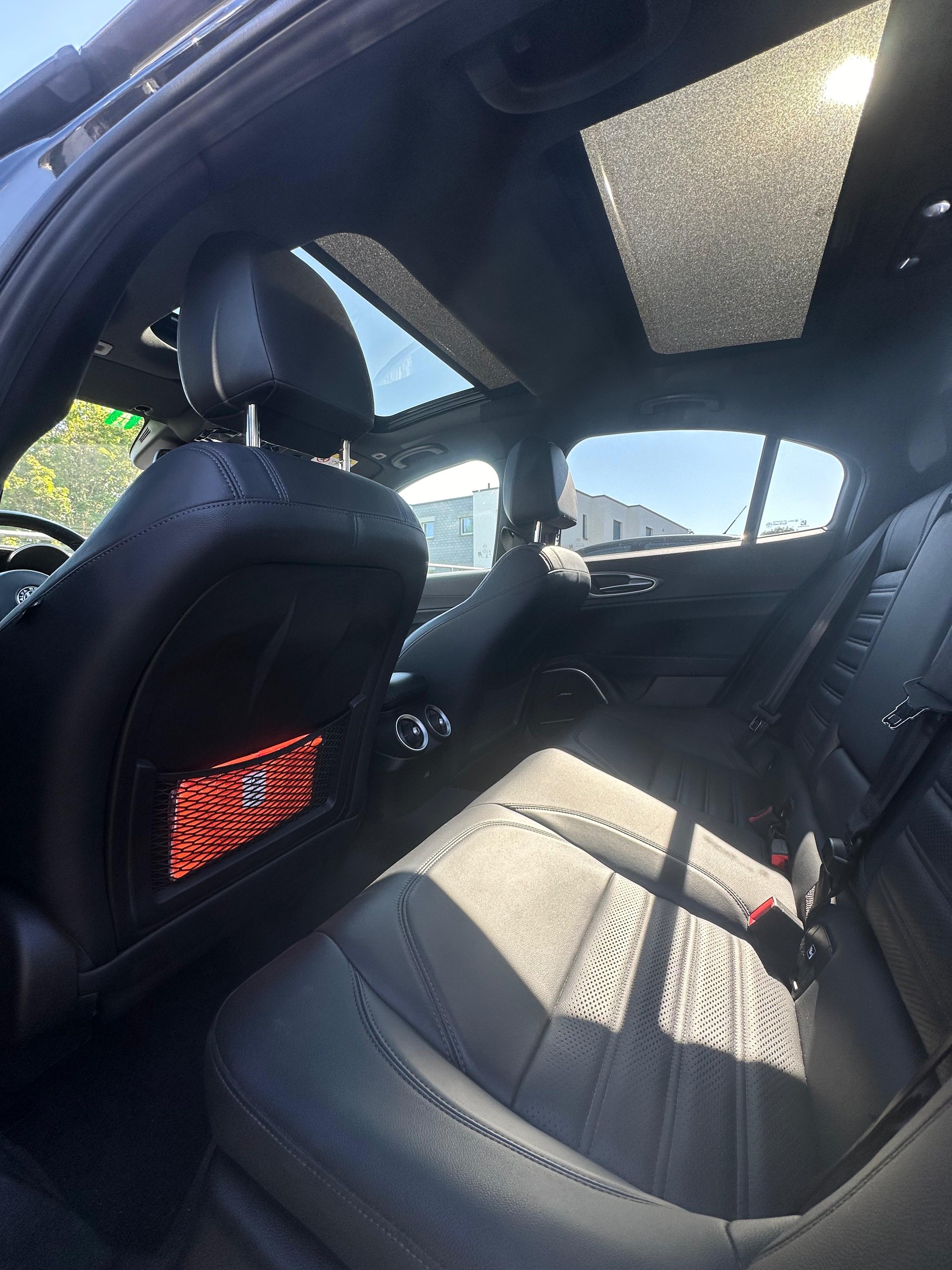 ALFA ROMEO Giulia 2.0 Veloce Q4 Automatic-image-7