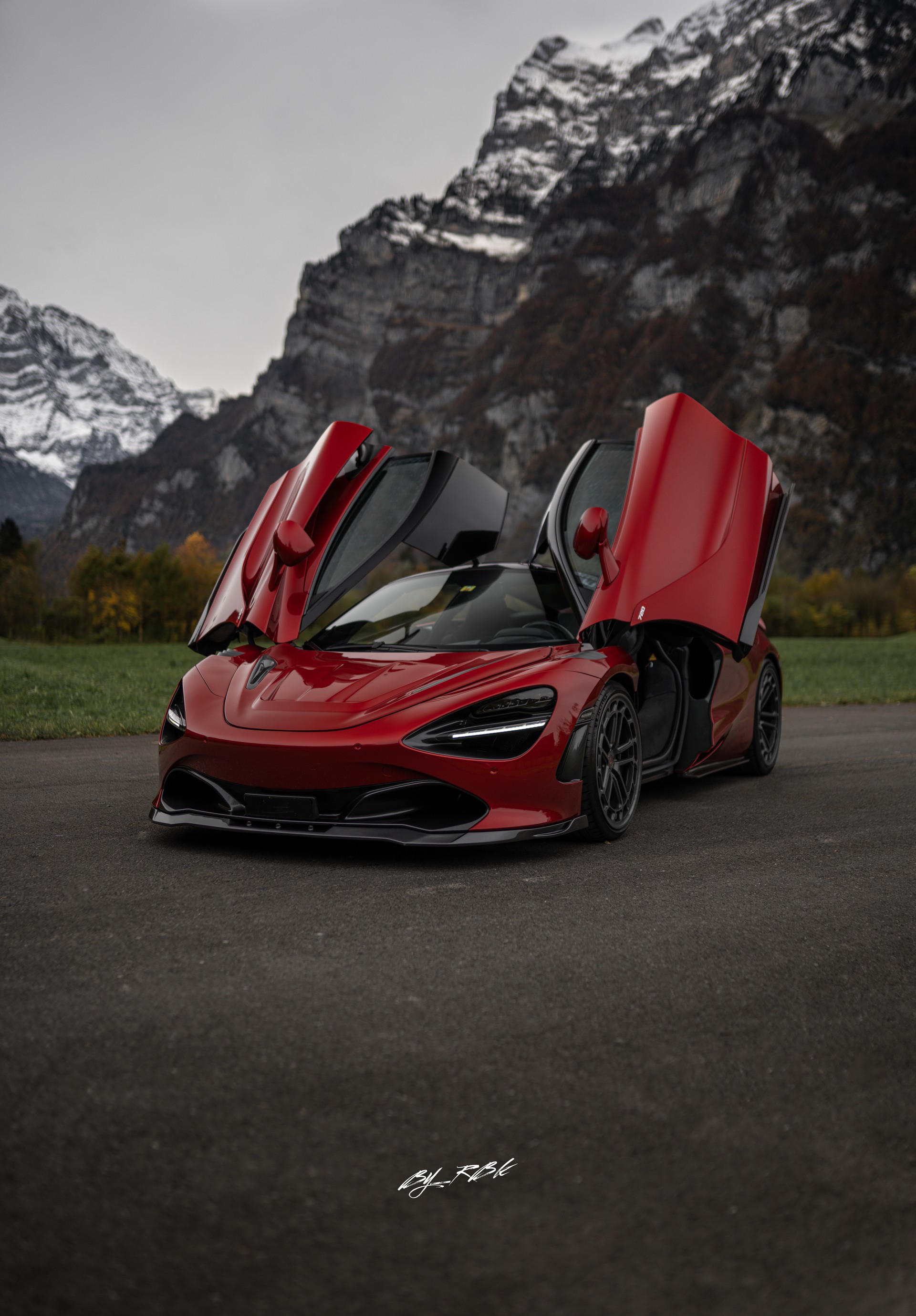 McLAREN 720S Coupé 4.0 V8 SSG-image-4