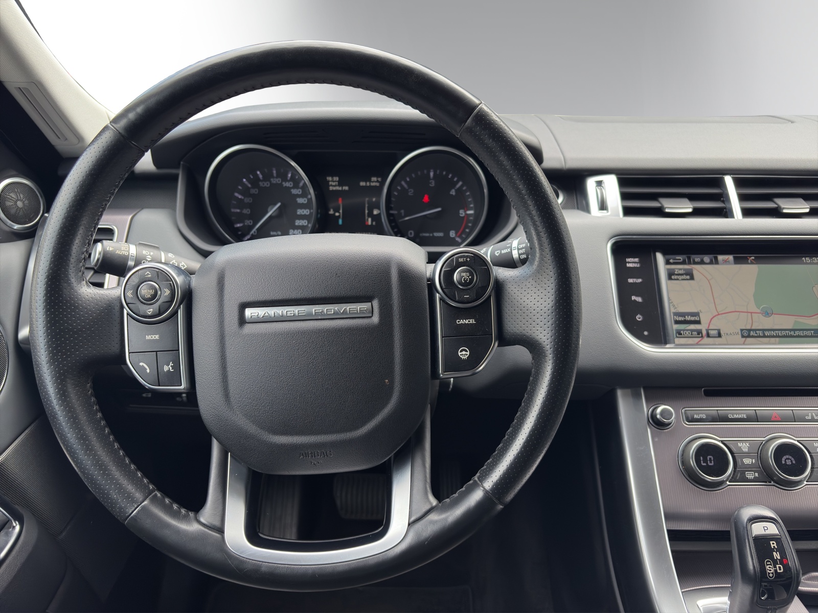 LAND ROVER Range Rover Sport 3.0 SDV6 HSE Automatic-image-13
