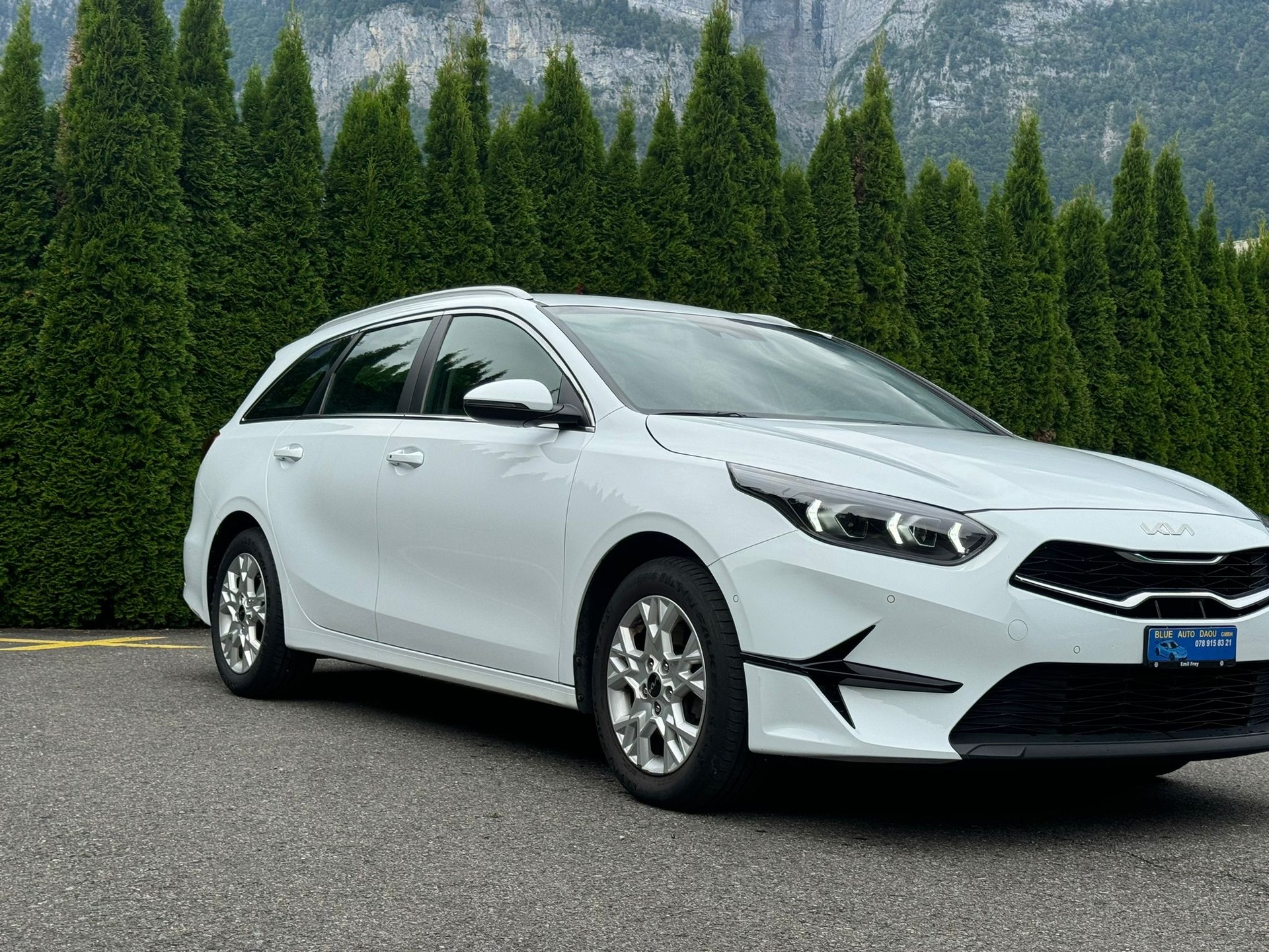KIA Ceed Sportswagon 1.5 T-GDi MHEV Power DCT-showroom-element-1