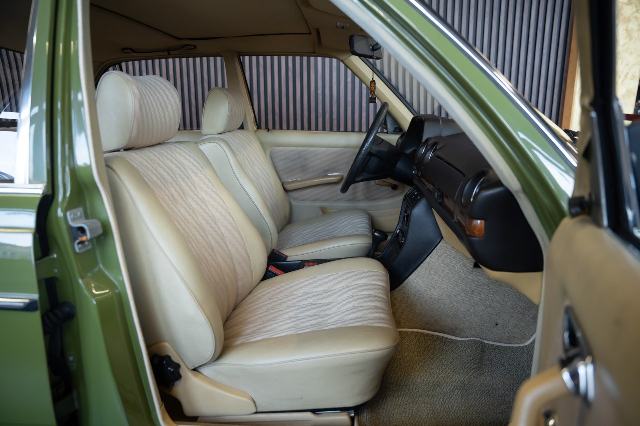 MERCEDES-BENZ 280 E Automatic-image-14