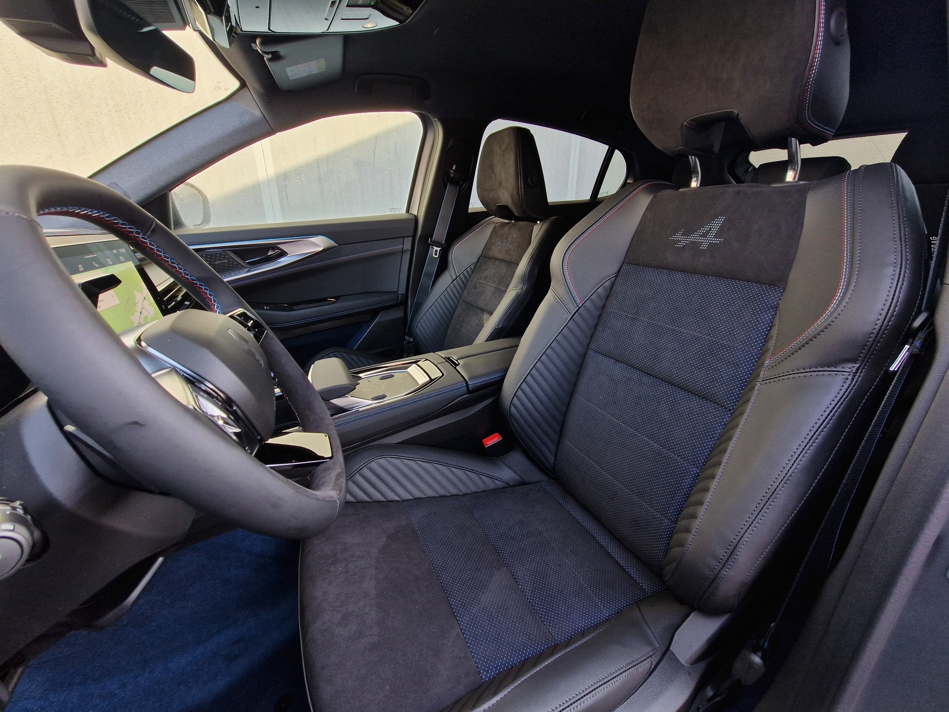 RENAULT Rafale 1.2 E-Tech Plug-in Hybrid 300 4x4 Atelier Alpine-image-7