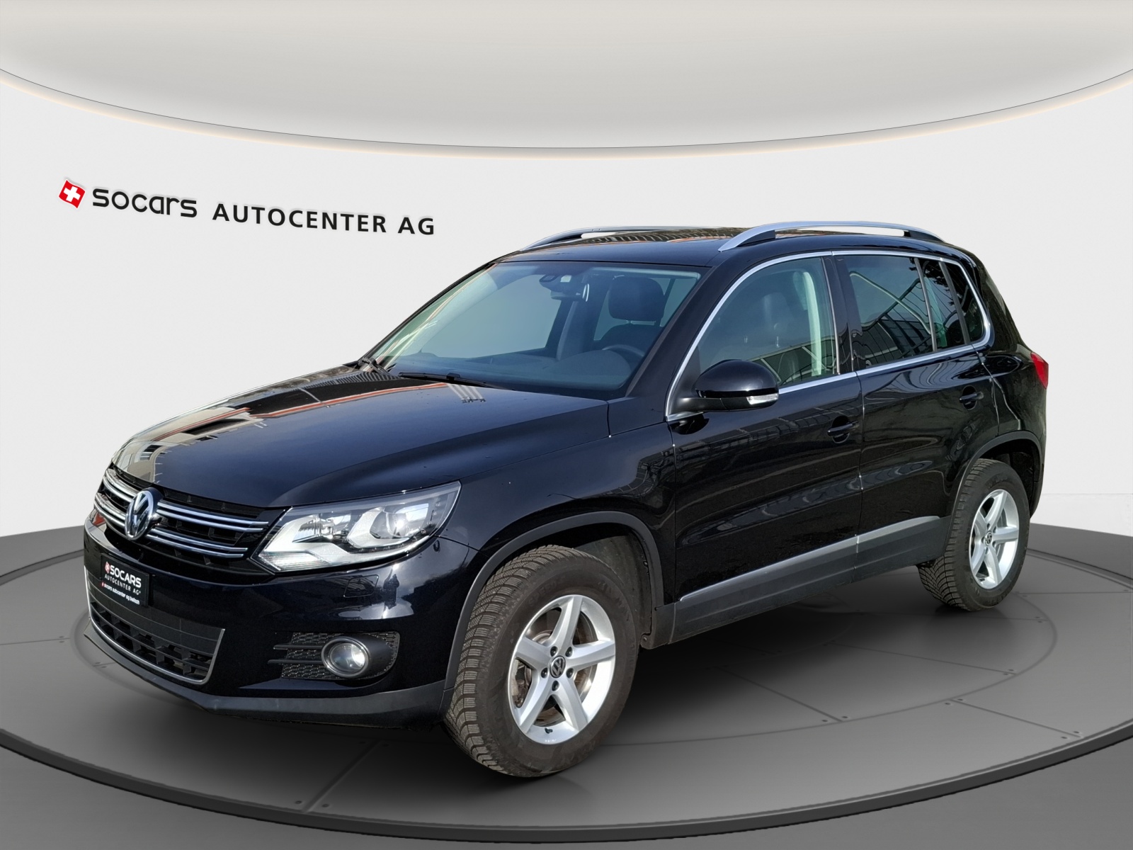 VW Tiguan 1.4 TSI Sport&Style 4Motion // 8-fach Aluminiumbereift