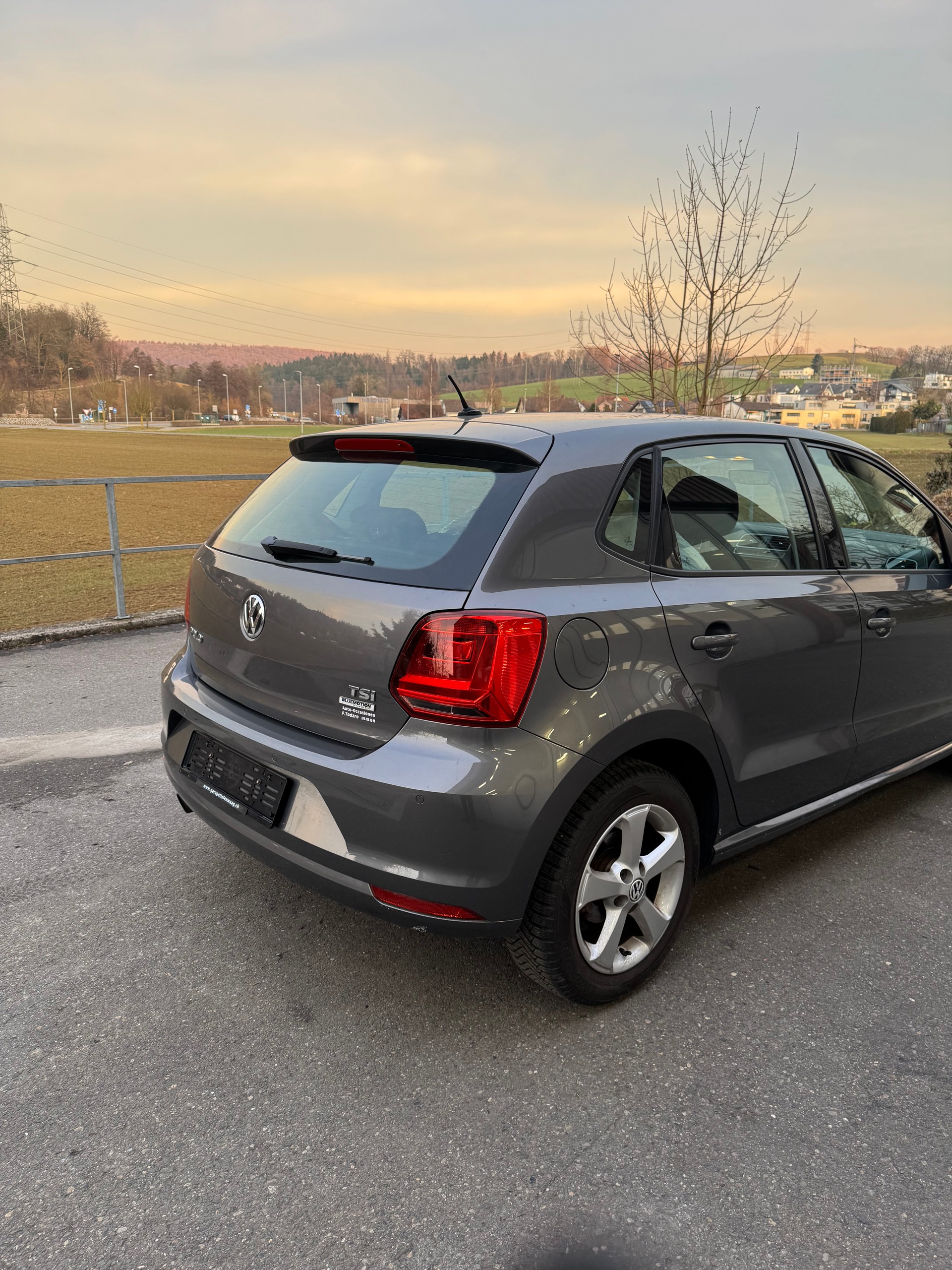 VW Polo 1.2 TSI BMT Trendline-image-5