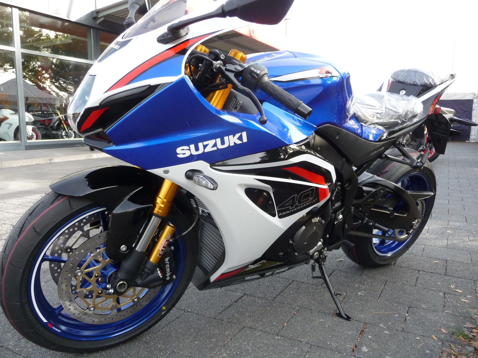 SUZUKI GSX-R1000RR Anniversary 40 th bei MKL Suzuki Seeland-image-1