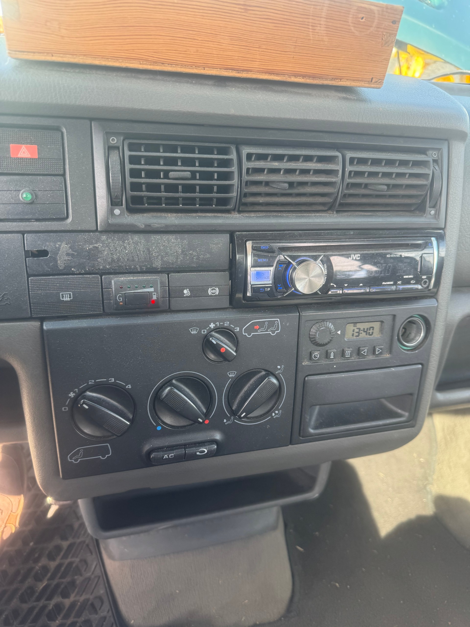 VW T4 Multivan 2.8 VR6 ABS-image-6