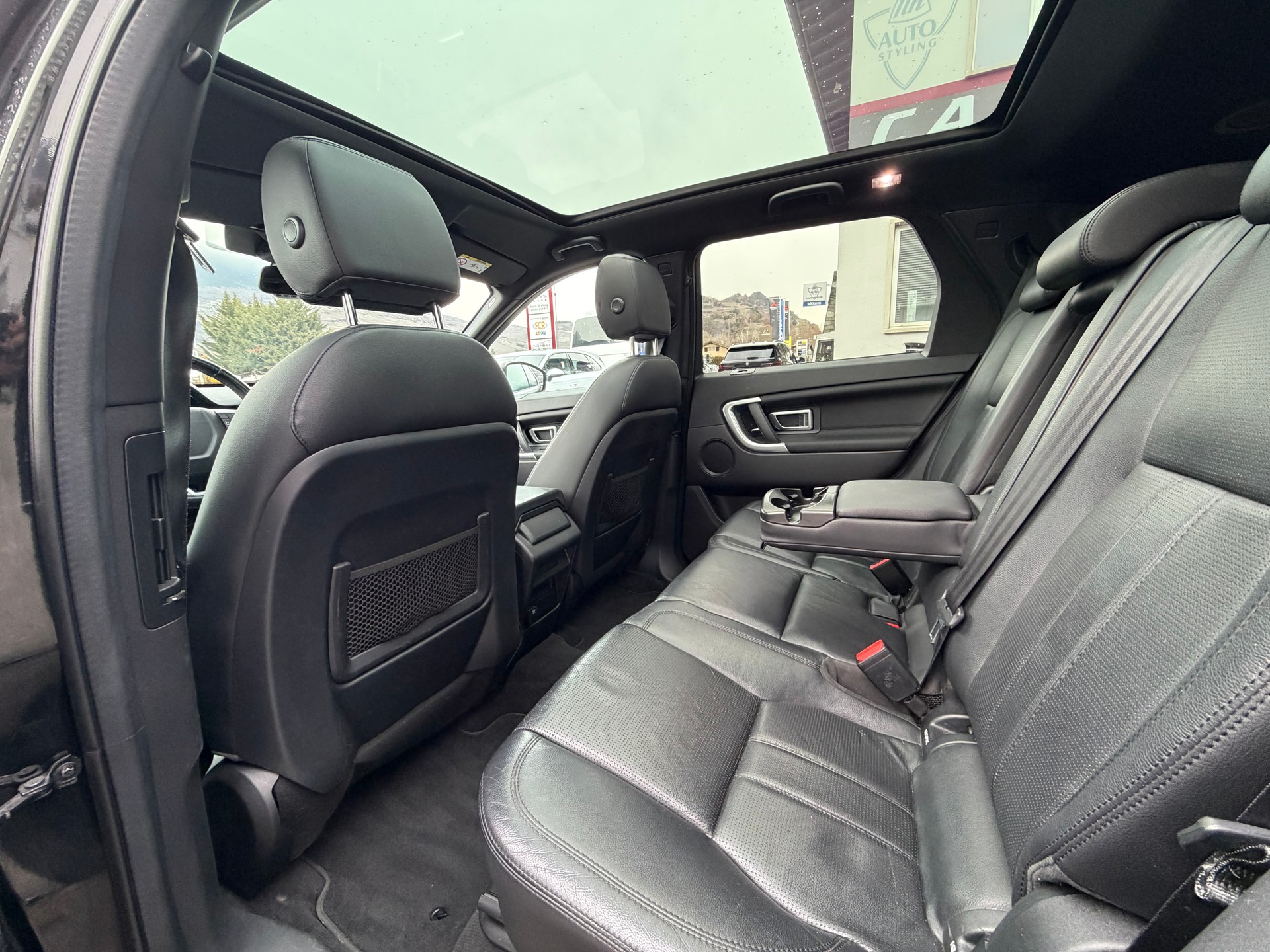 LAND ROVER Discovery Sport 2.0 Si4 HSE AT9-image-7