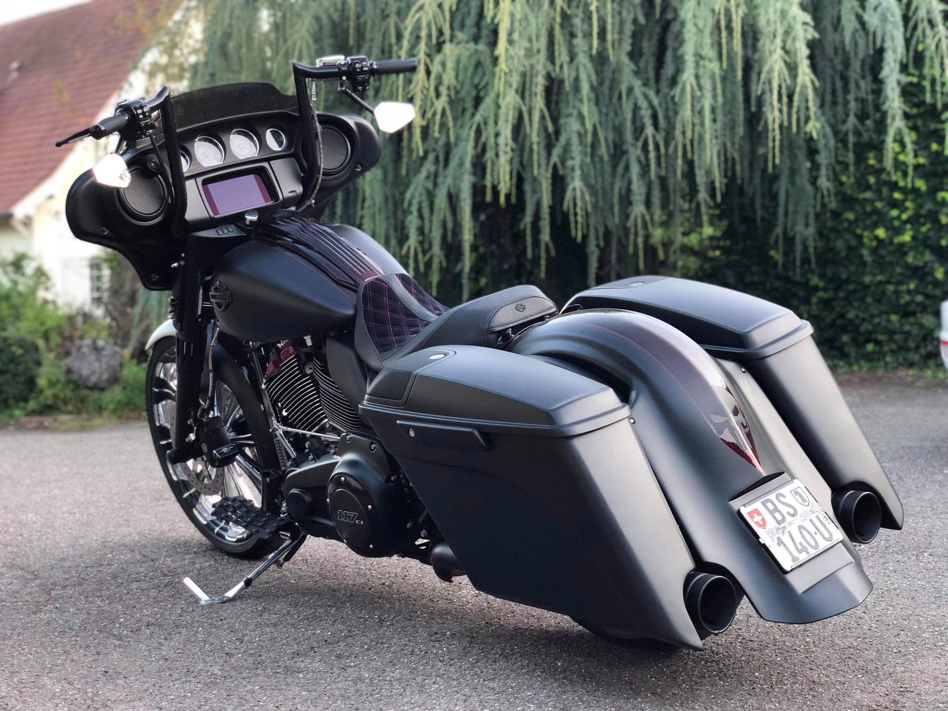 HARLEY-DAVIDSON FLHXSE Street Glide ABS CVO 117