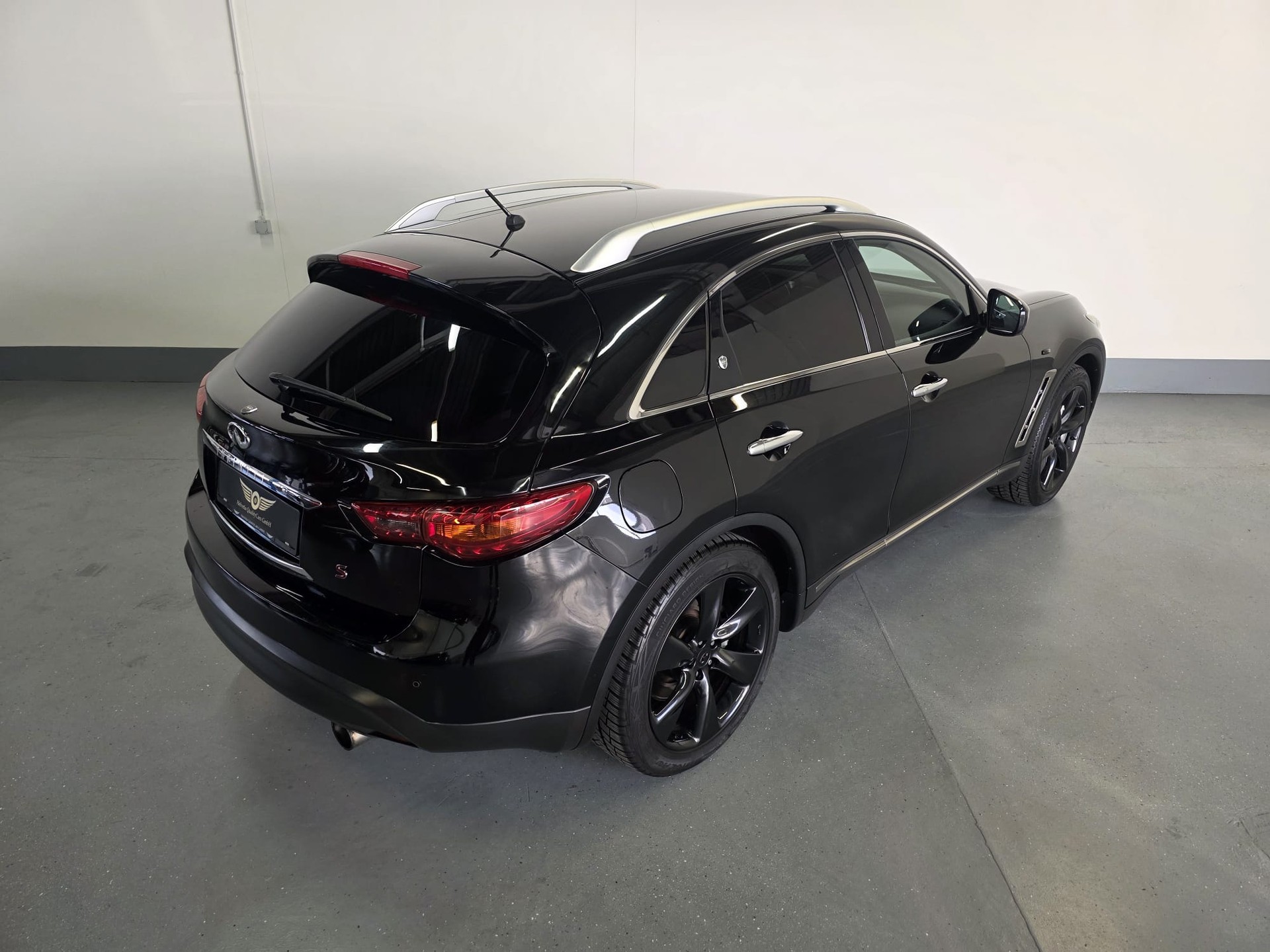 INFINITI FX30d S Premium AWD Automatic-image-7