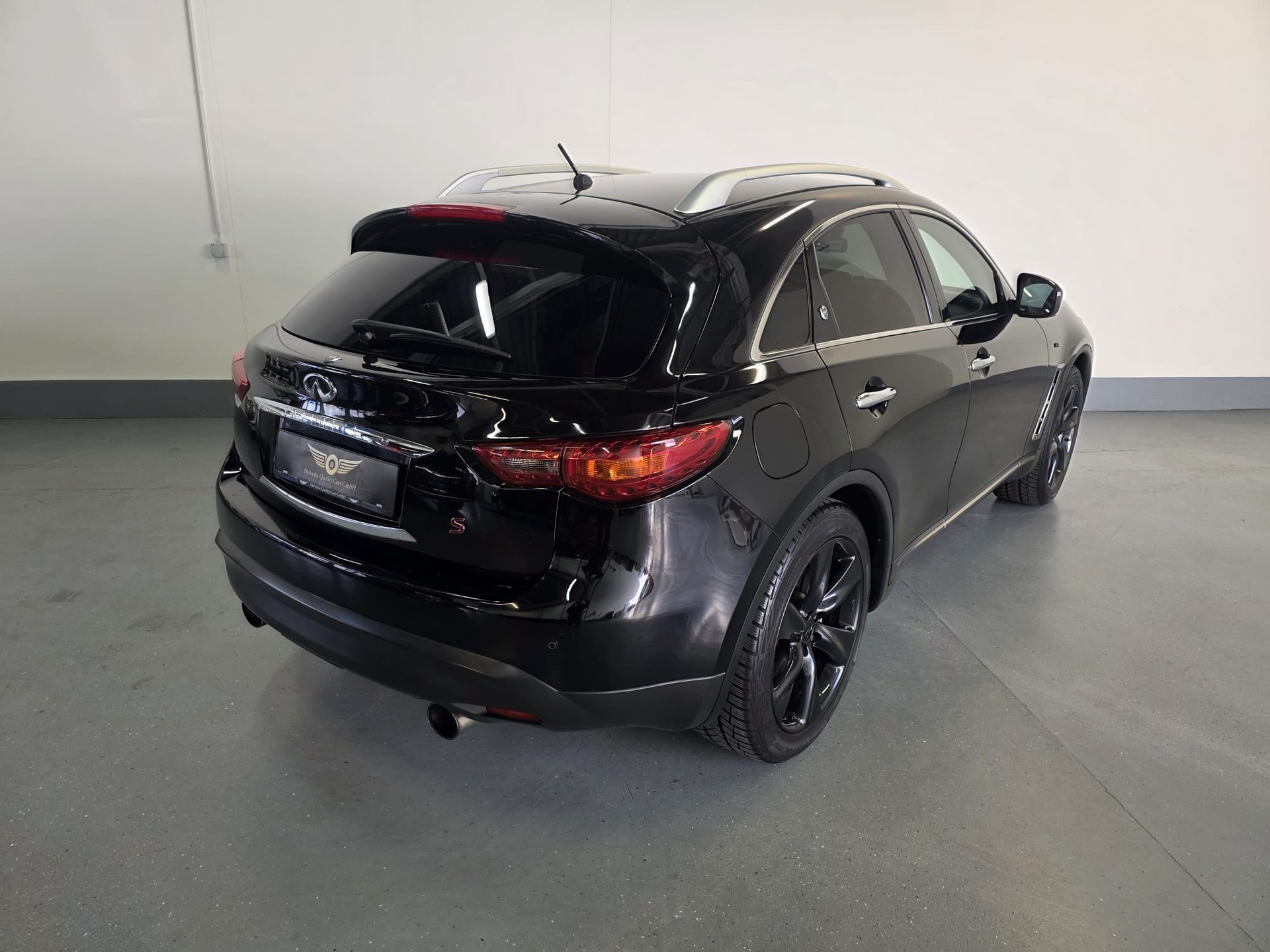 INFINITI FX30d S Premium AWD Automatic-image-10