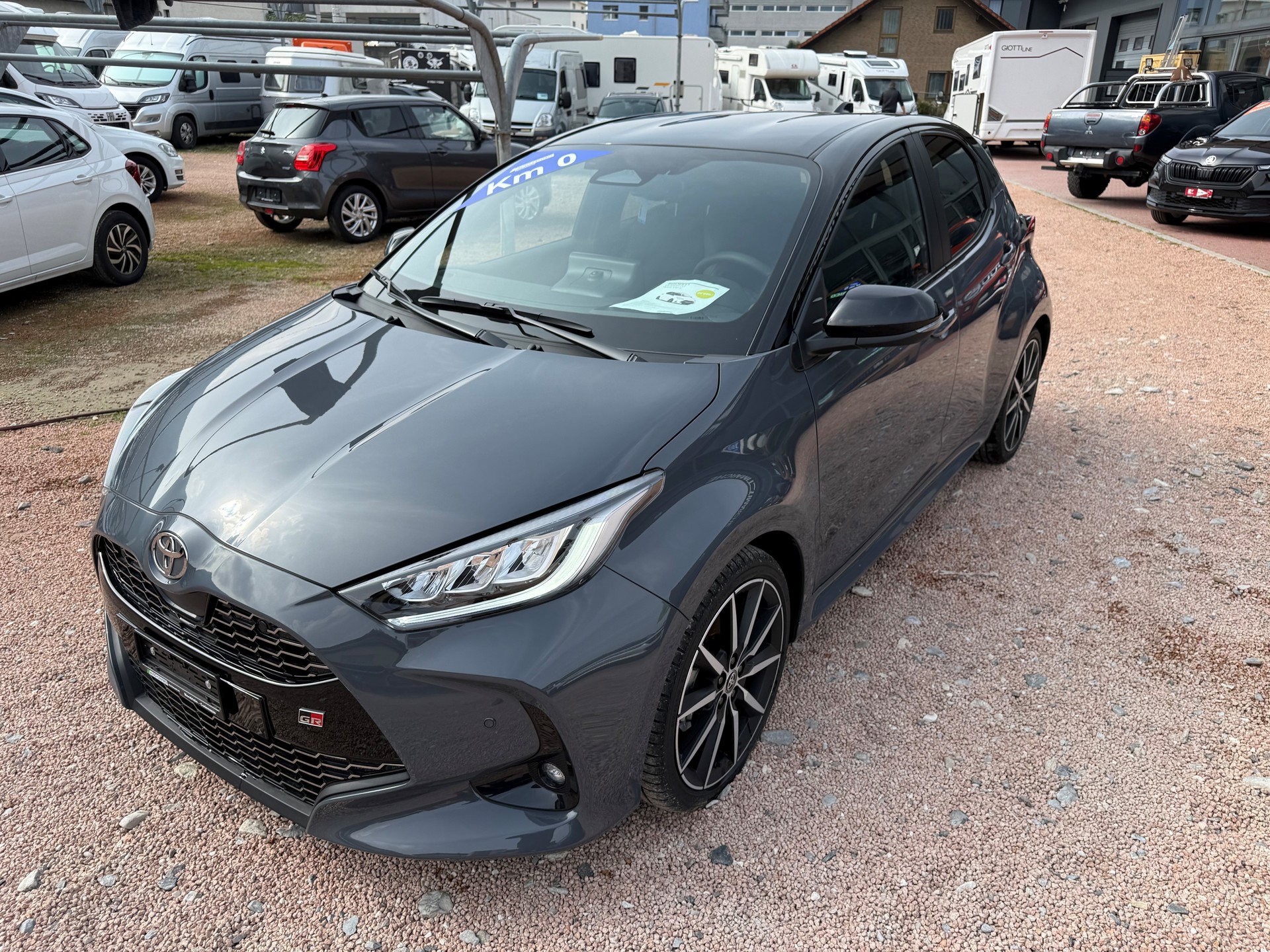 TOYOTA Yaris 1.5 GR Sport e-CVT-image-4