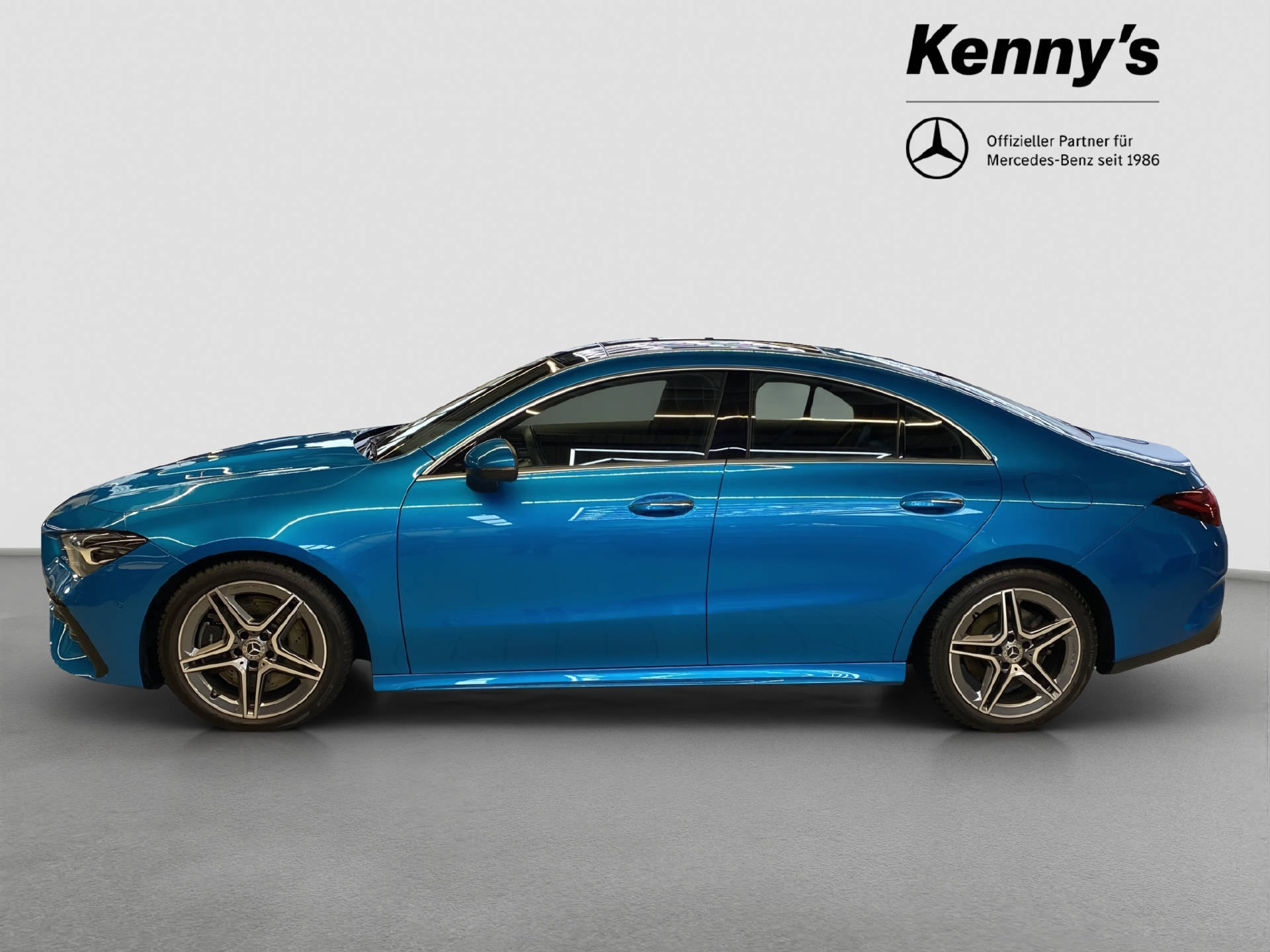 MERCEDES-BENZ CLA 250 AMG Line 4MATIC-showroom-element-2