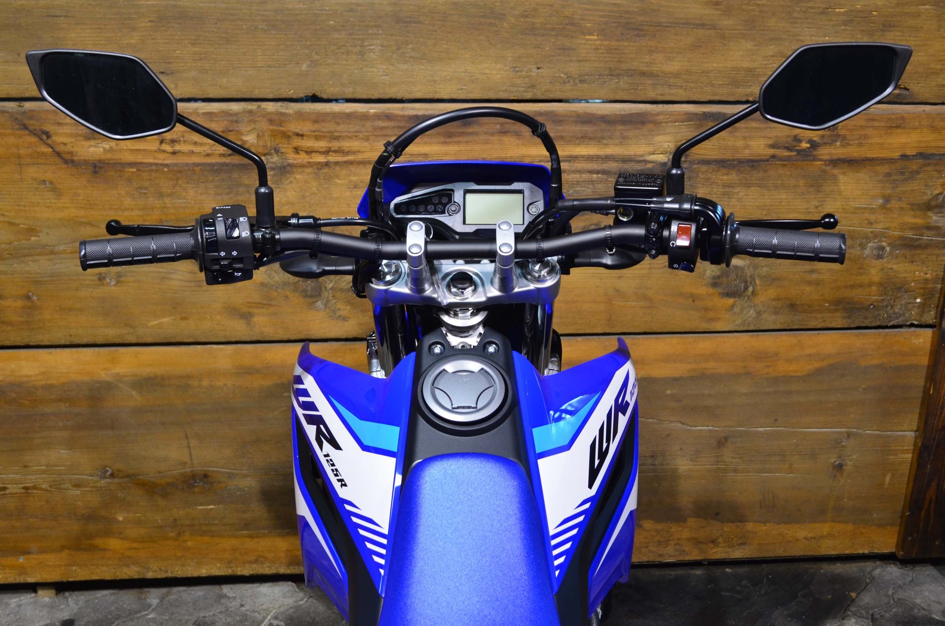 YAMAHA WR 125 R-image-2