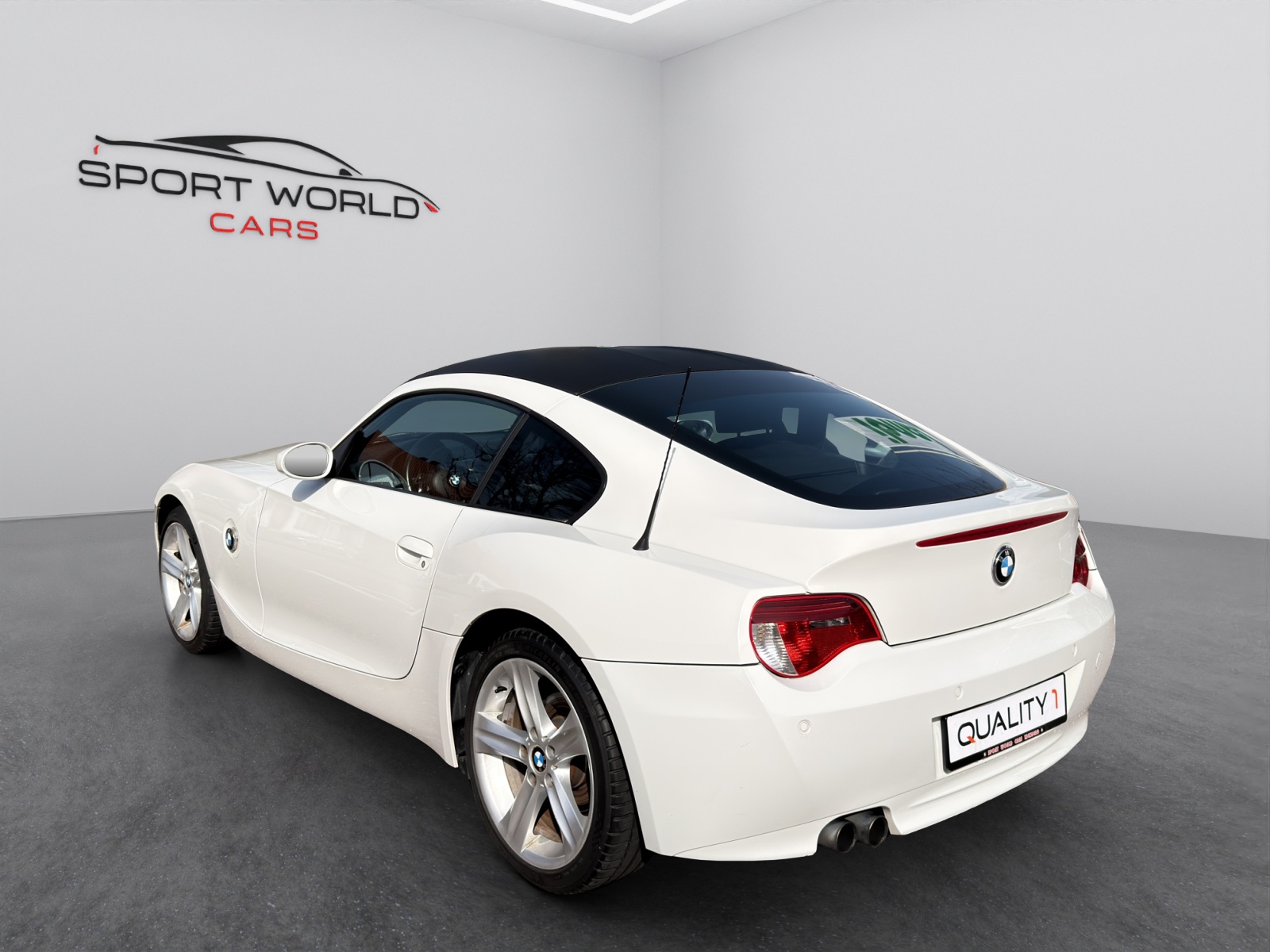 BMW Z4 3.0si Coupé-image-12