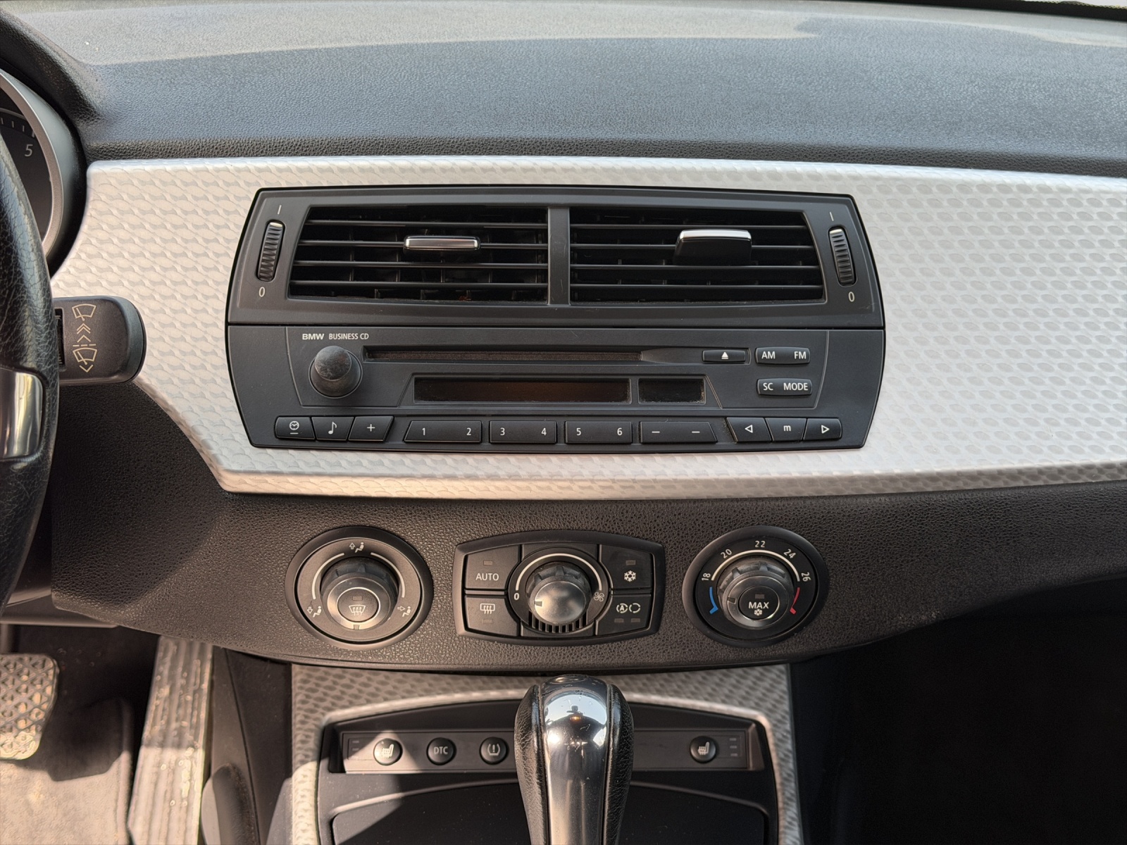 BMW Z4 3.0si Coupé-image-11