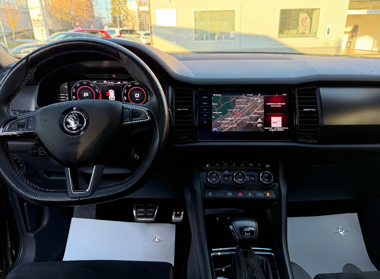 SKODA Kodiaq 2.0 TSI 4x4 Sport Line 7pl.-image-4