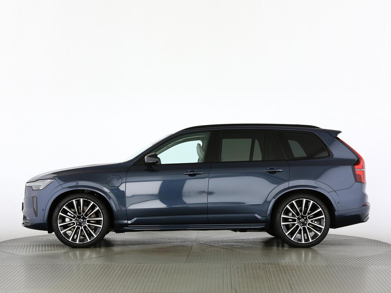 VOLVO XC90 2.0 T8 TE Ultra Dark eAWD-showroom-element-2
