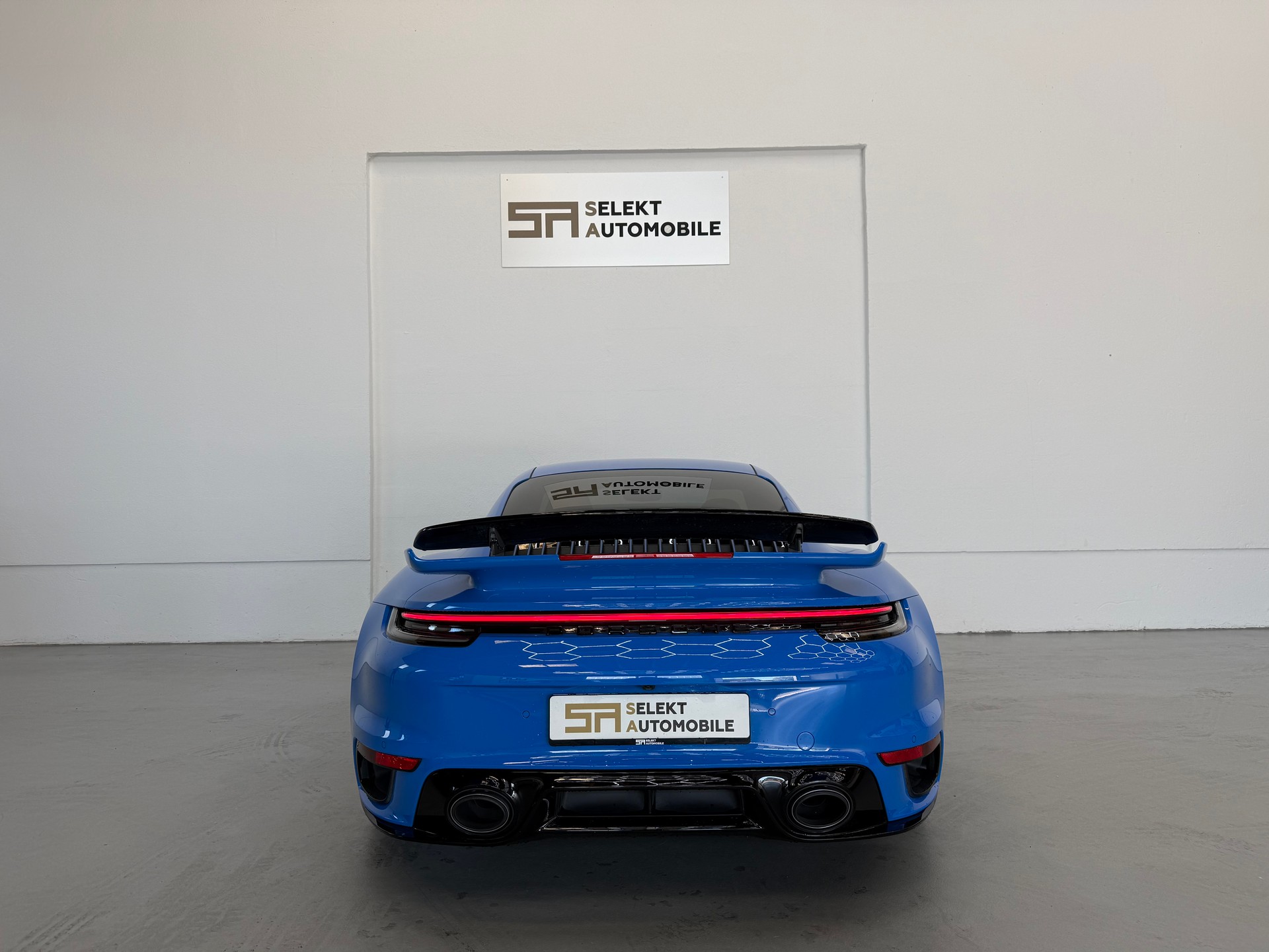 PORSCHE 911 Turbo S PDK | Shark blue | Aero Paket | Porsche Approved-image-4