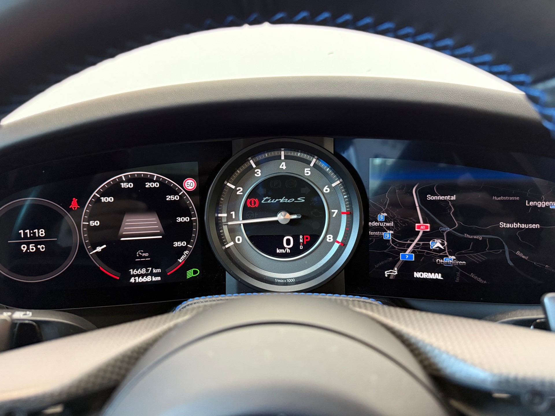 PORSCHE 911 Turbo S PDK | Shark blue | Aero Paket | Porsche Approved-image-14