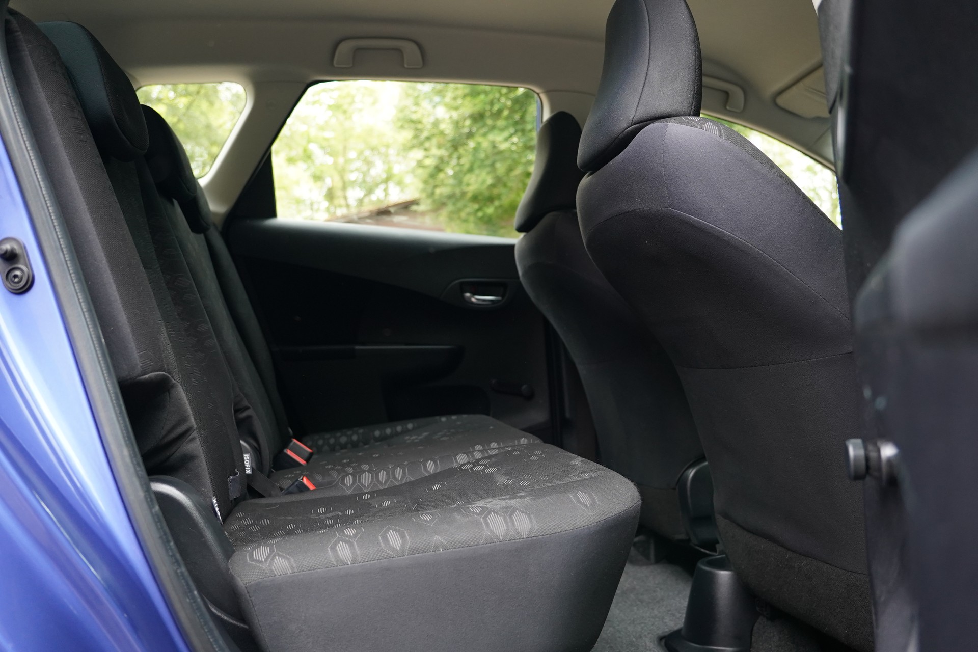 SUBARU Trezia 1.4D Swiss Automatic-image-17