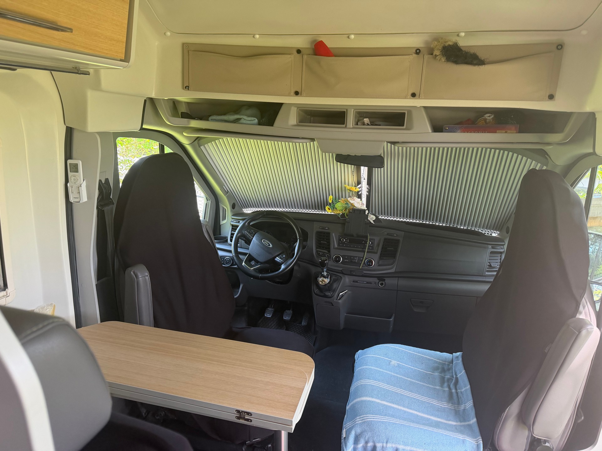 FORD Karmann Dexter 560 4x4-image-2