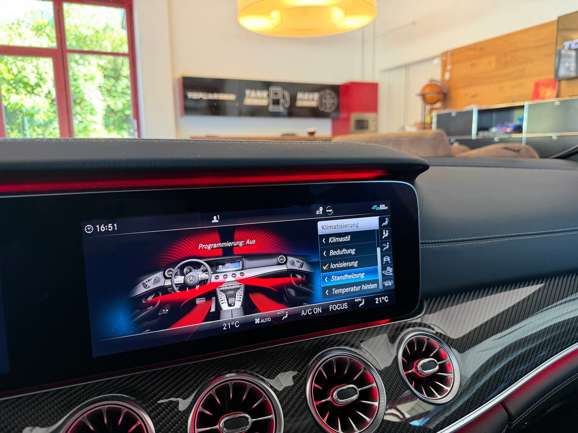 MERCEDES-BENZ AMG GT 4 63 S 4Matic+ Speedshift MCT-image-26