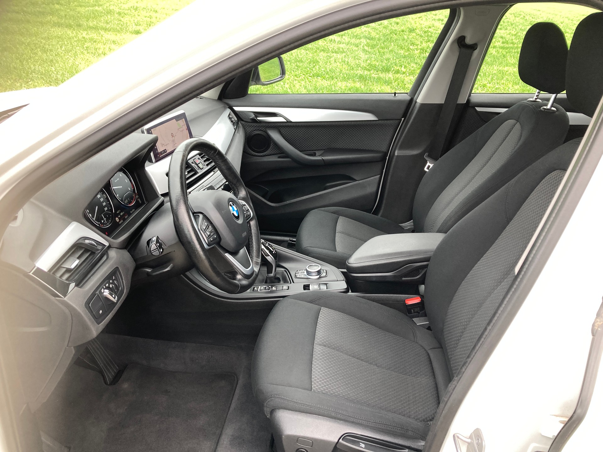 BMW X1 xDrive 18d Steptronic-image-8