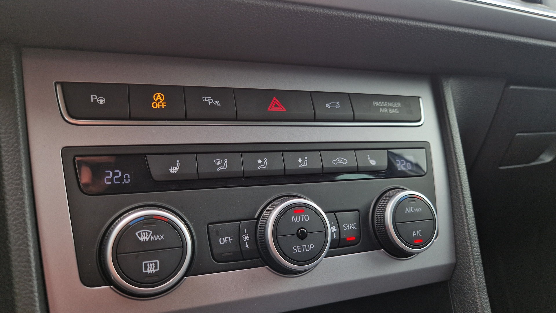 SEAT Ateca 2.0 TDI CR Hola FR DSG 4Drive-image-10