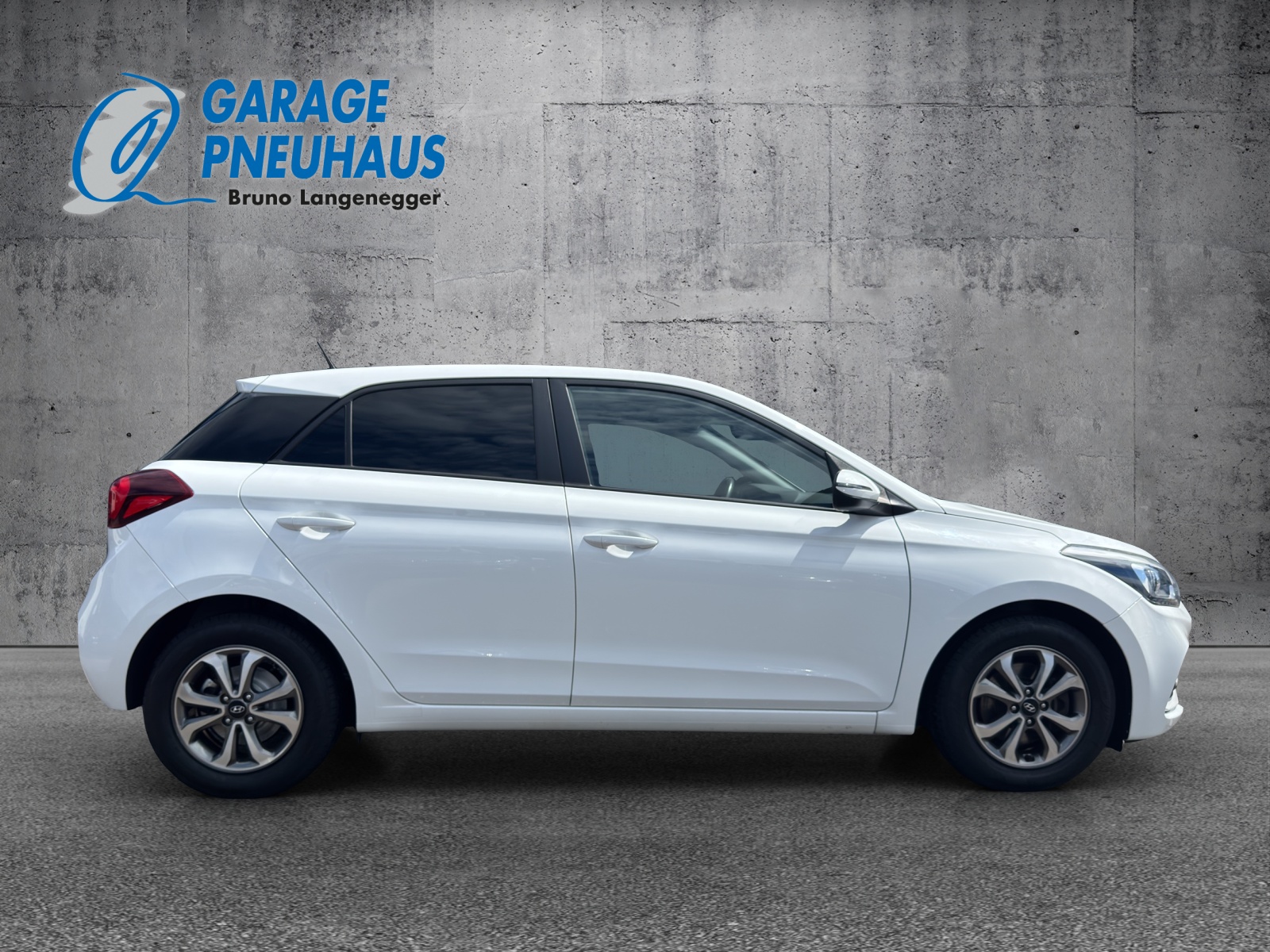 HYUNDAI i20 1.0 T-GDi Amplia DCT-image-19