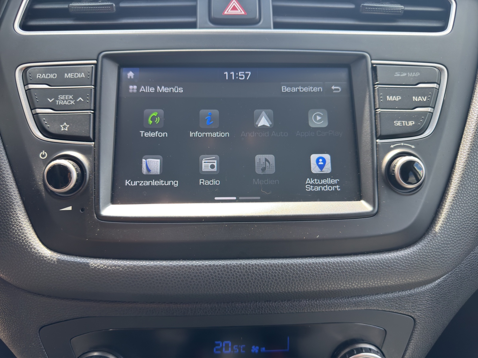 HYUNDAI i20 1.0 T-GDi Amplia DCT-image-16