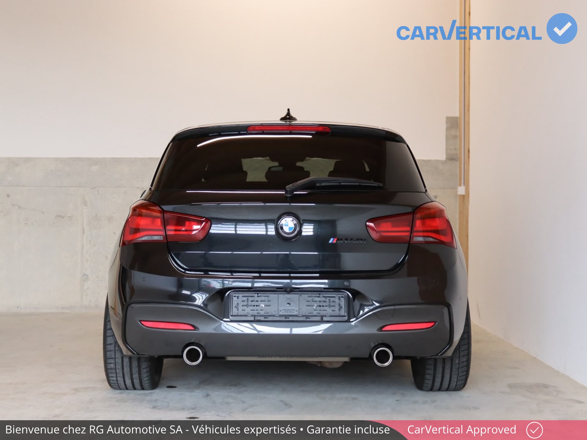 BMW M140i xDrive Steptronic-image-14