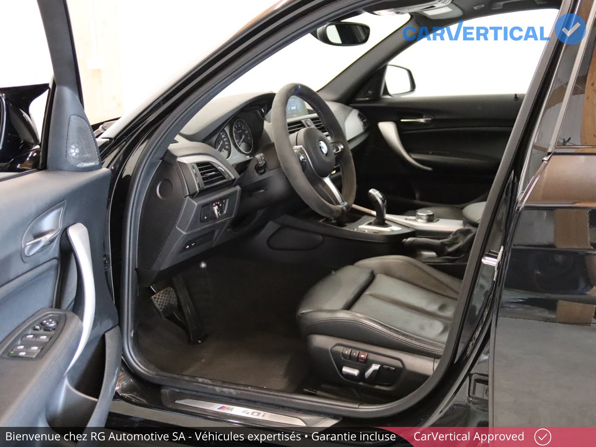 BMW M140i xDrive Steptronic-image-6