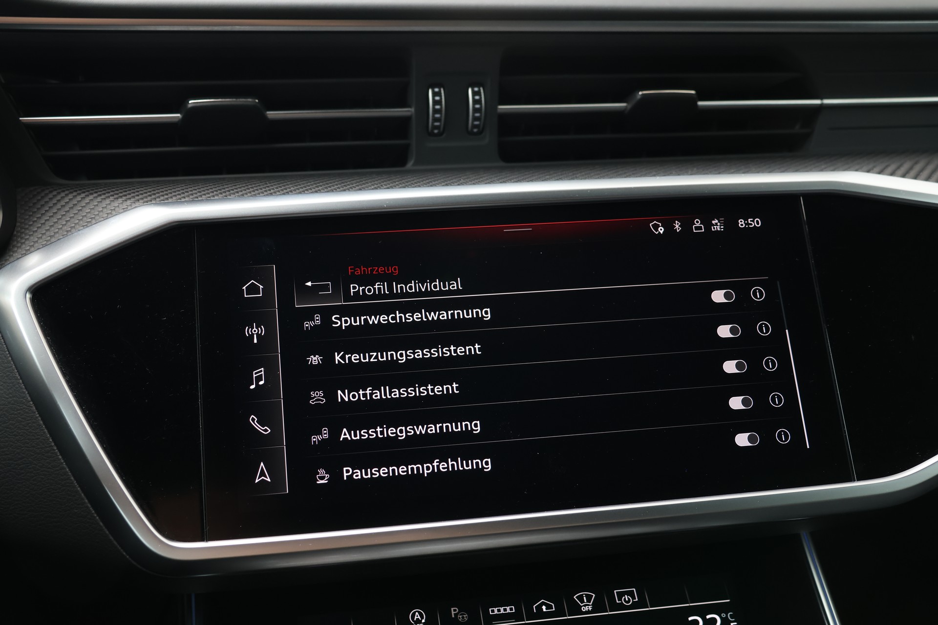 AUDI RS6 Avant 4.0 TFSI V8 quattro "VOLLAUSSTATTUNG"-image-26