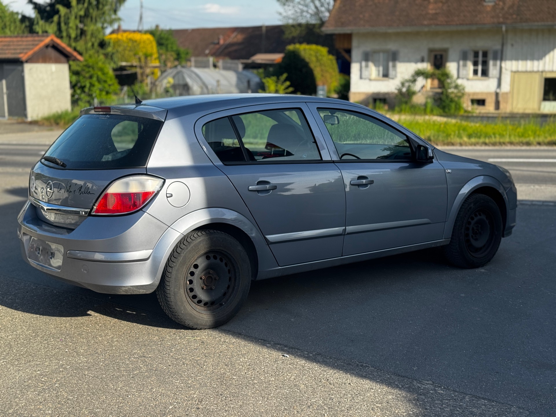 OPEL Astra 1.8i 16V Automatik-image-2