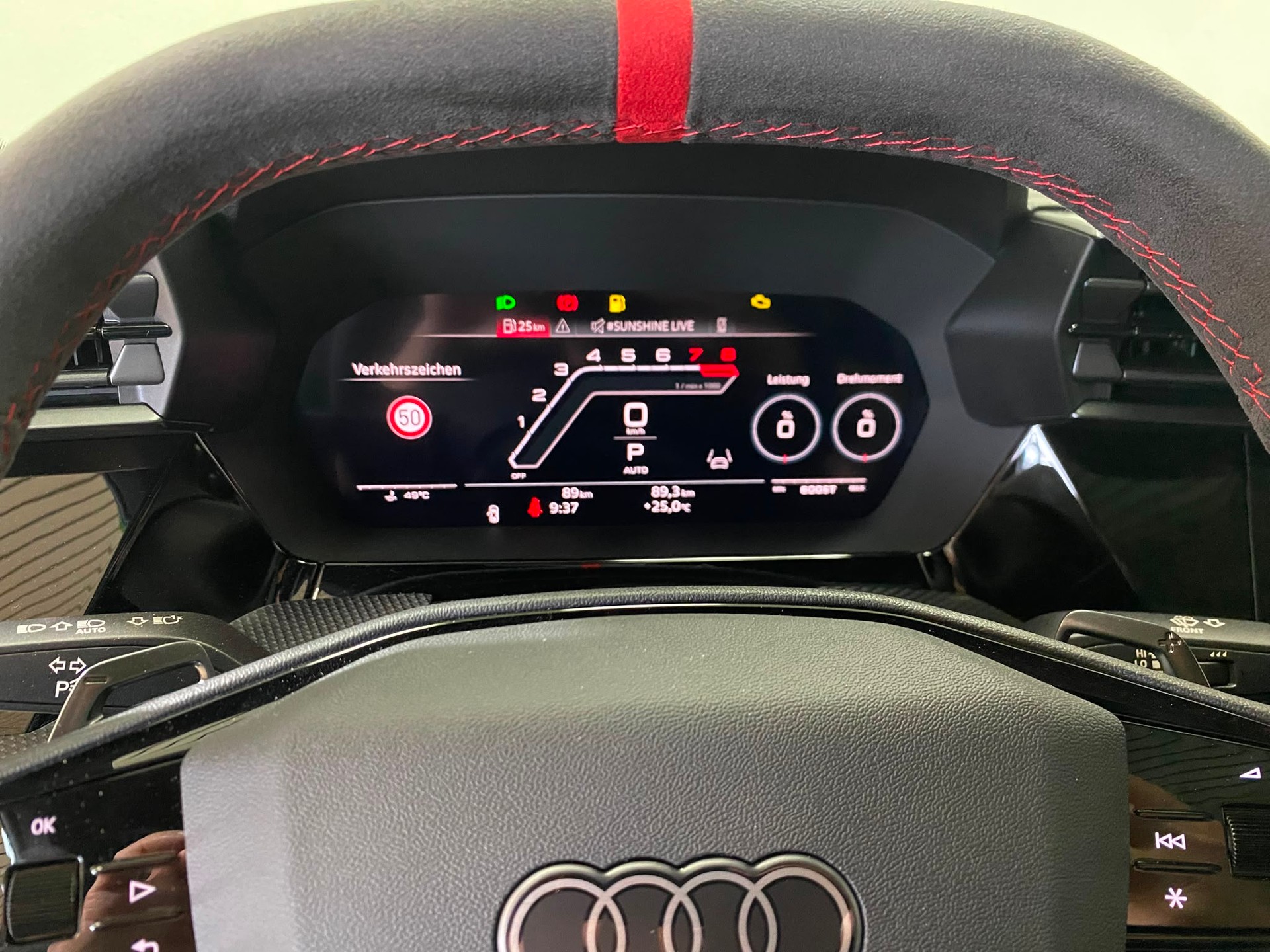 AUDI RS3 Limousine 2.5 TSI quattro S-tronic-image-11