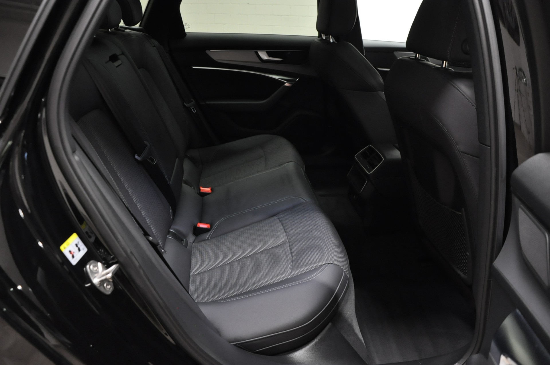 AUDI A6 Avant 50 TDI S-Line quattro tiptronic-image-16