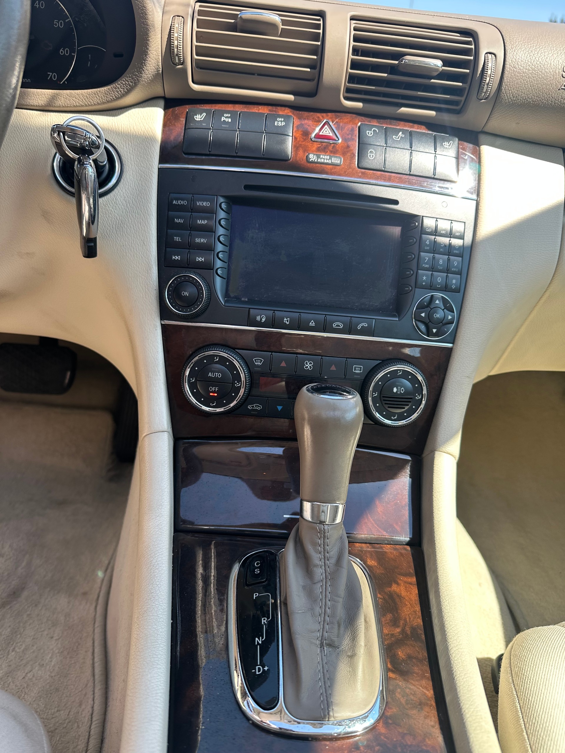 MERCEDES-BENZ C 350 Elégance 4Matic Automatic-image-14