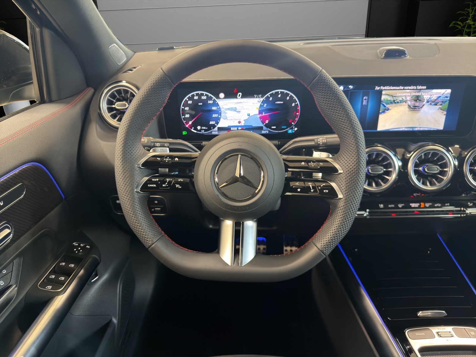 MERCEDES-BENZ GLA 220 4Matic 8G-DCT-image-10